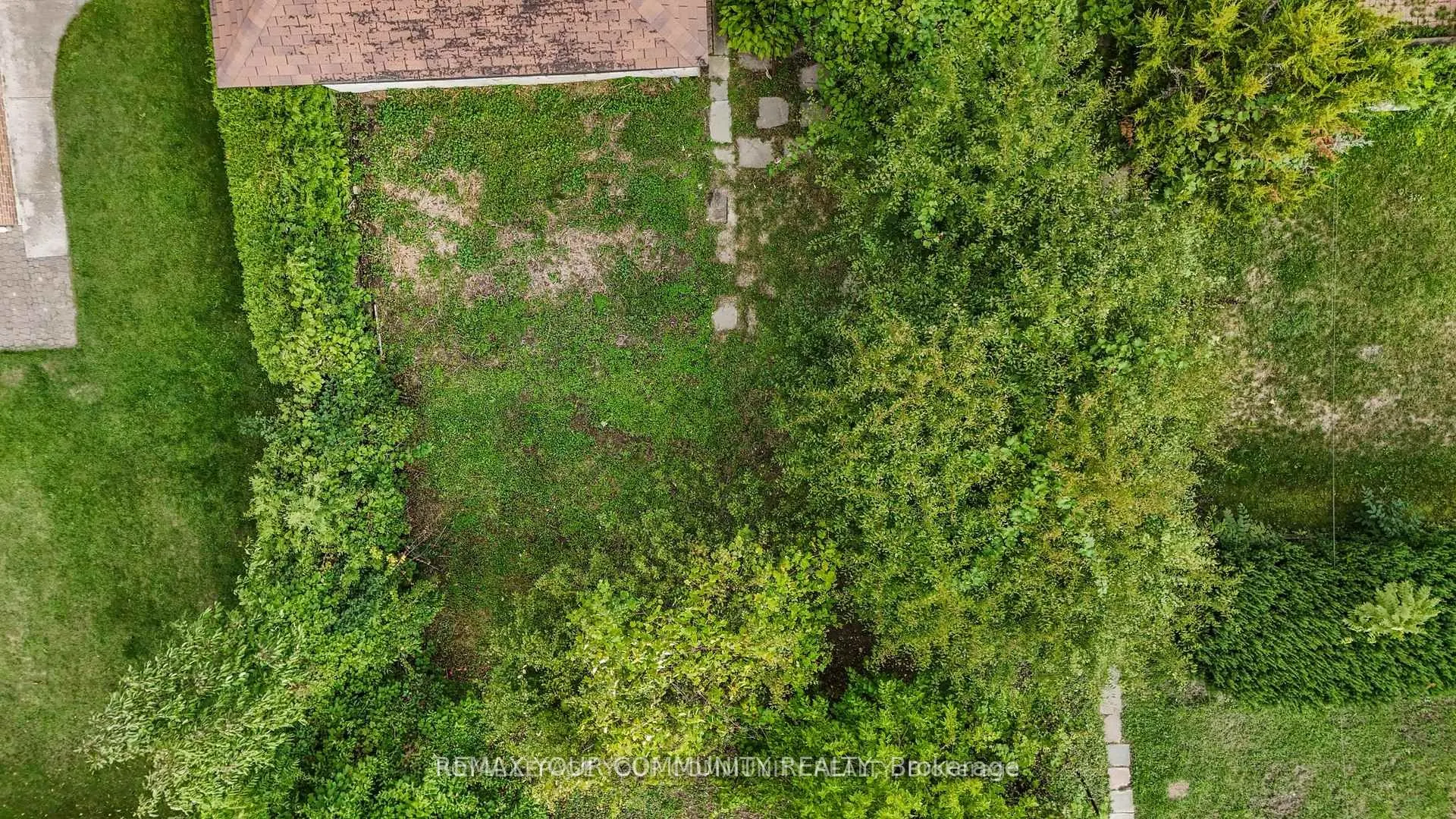 221 Elgin Mills Road W