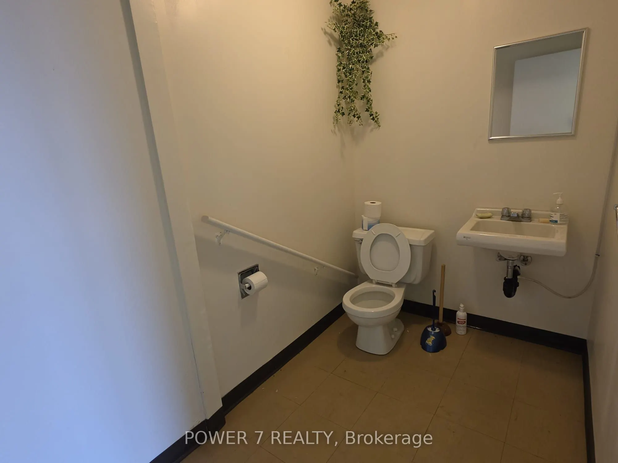 91 Anderson Avenue #6