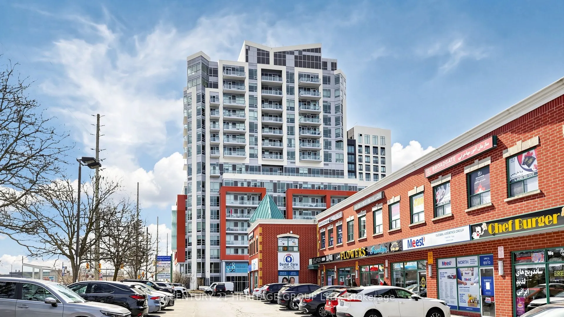 8888 Yonge Street #622