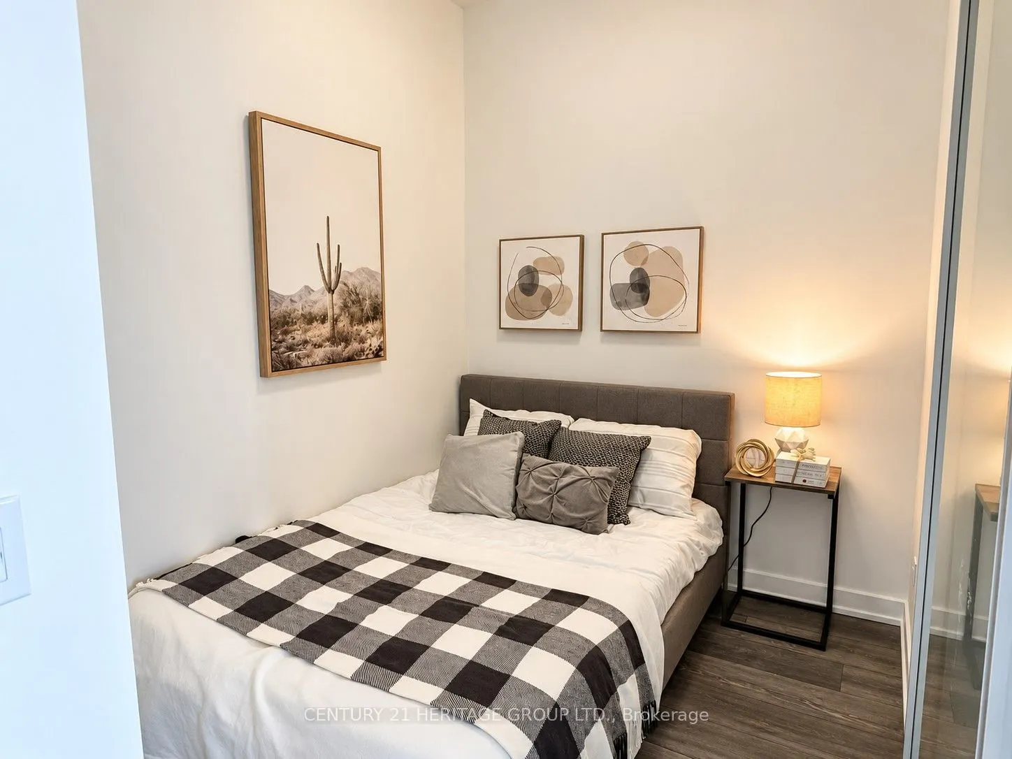 8888 Yonge Street #622