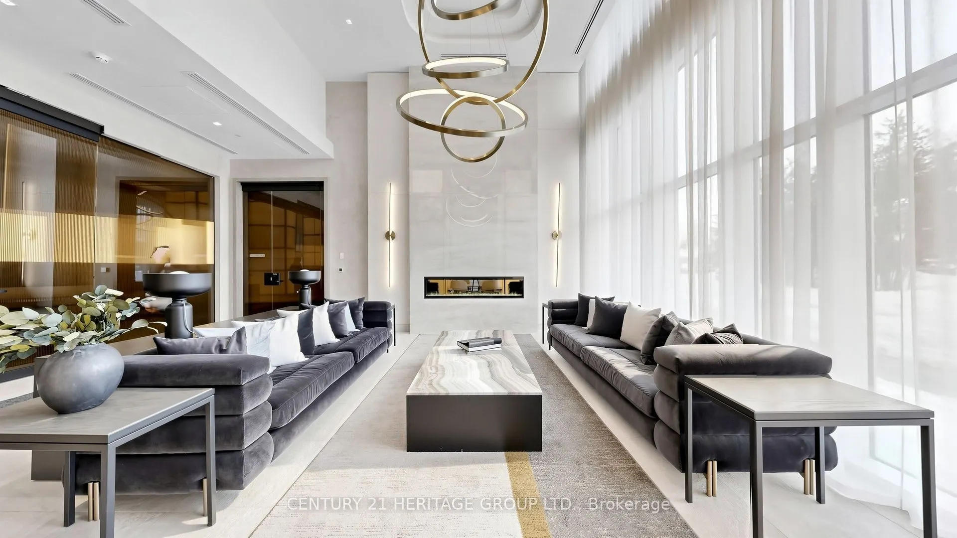 8888 Yonge Street #622