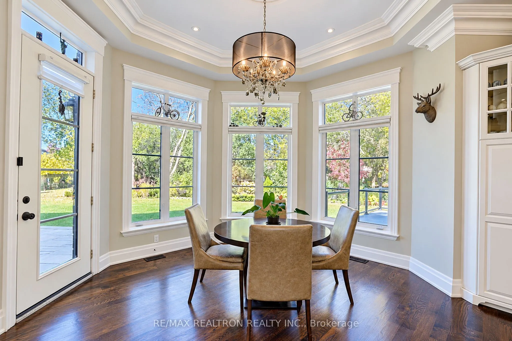 2 Beau Court