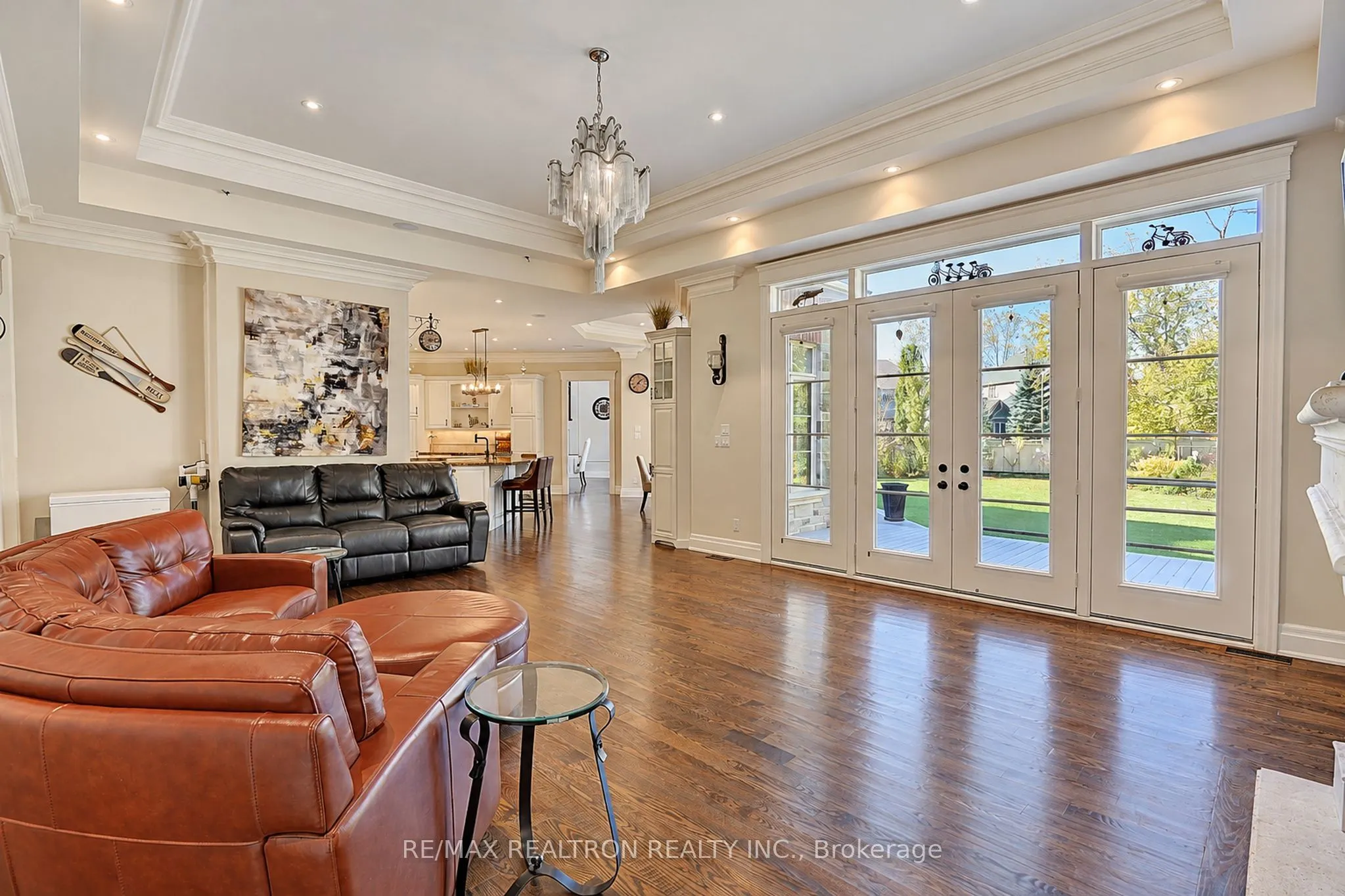 2 Beau Court