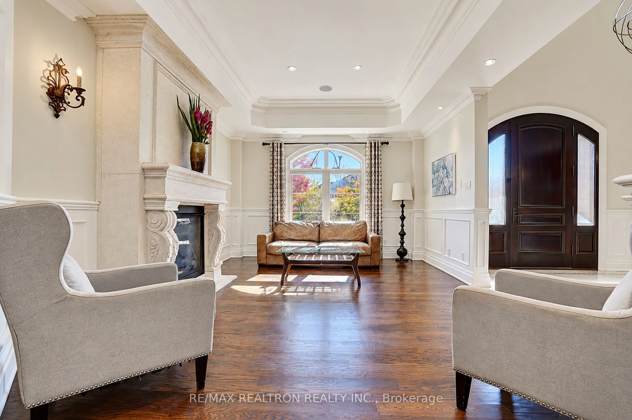 2 Beau Court