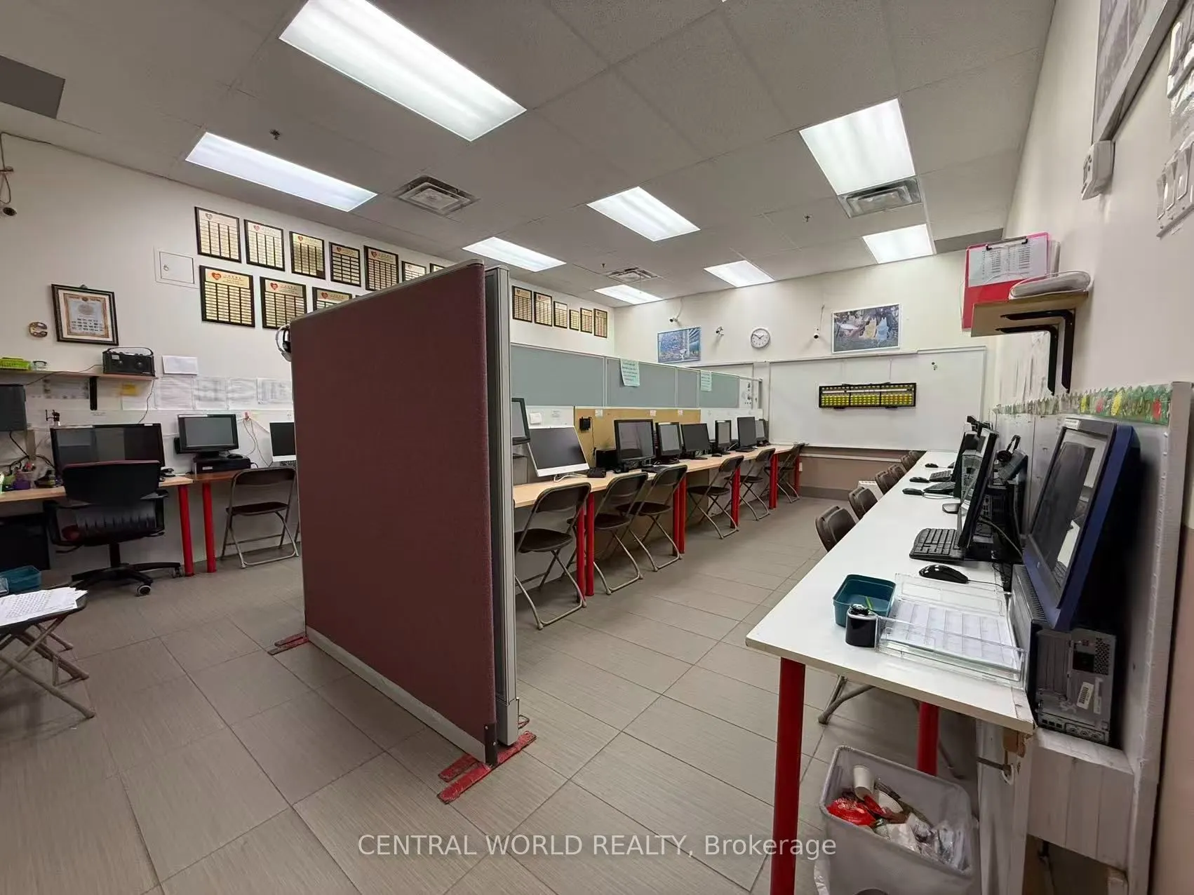 32 South Unionville Avenue #1012  1015  1016