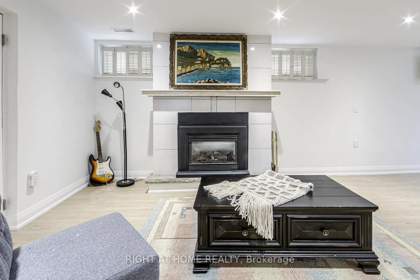 84 Aberdeen Avenue
