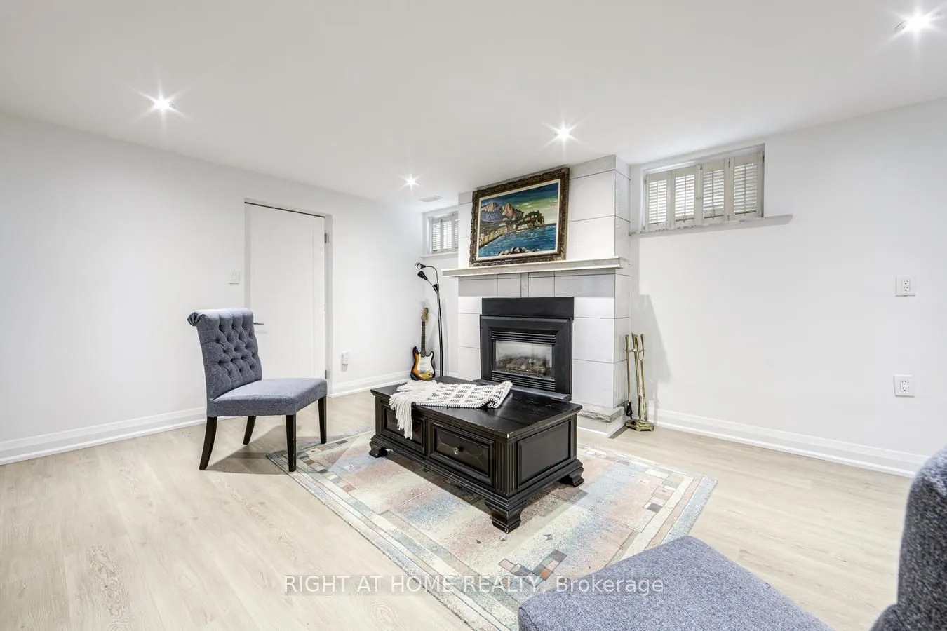 84 Aberdeen Avenue