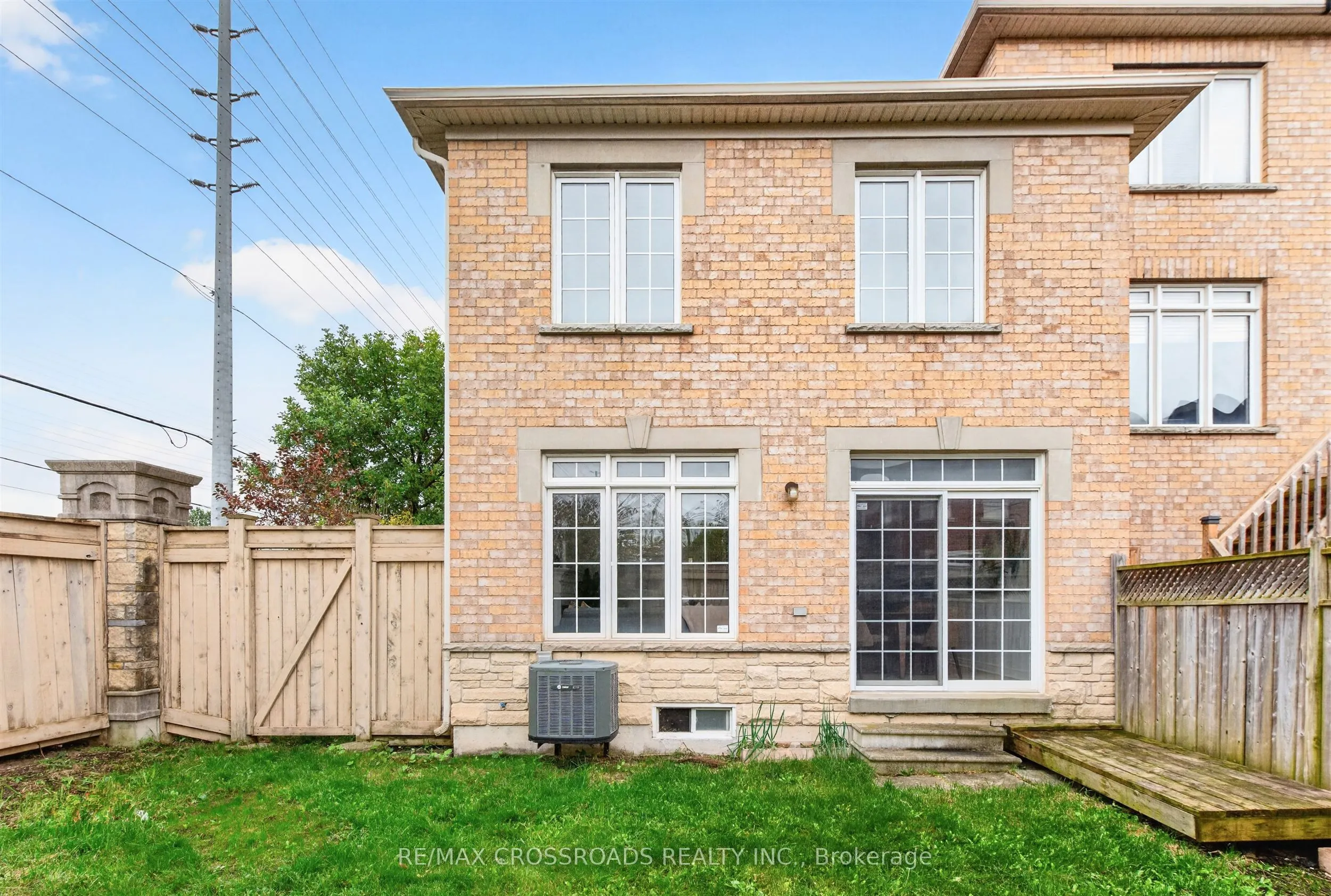 84 Littleriver Court