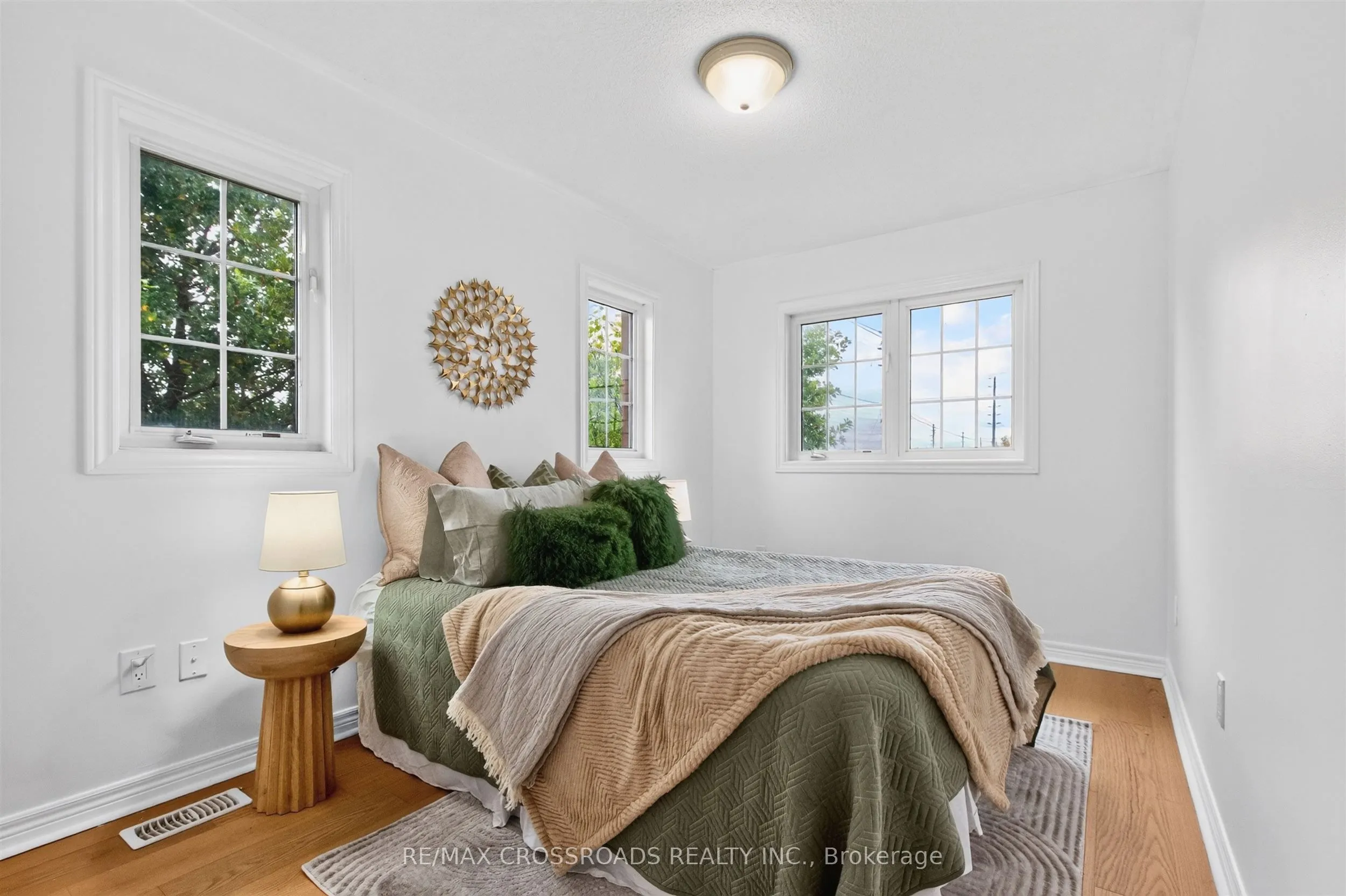 84 Littleriver Court