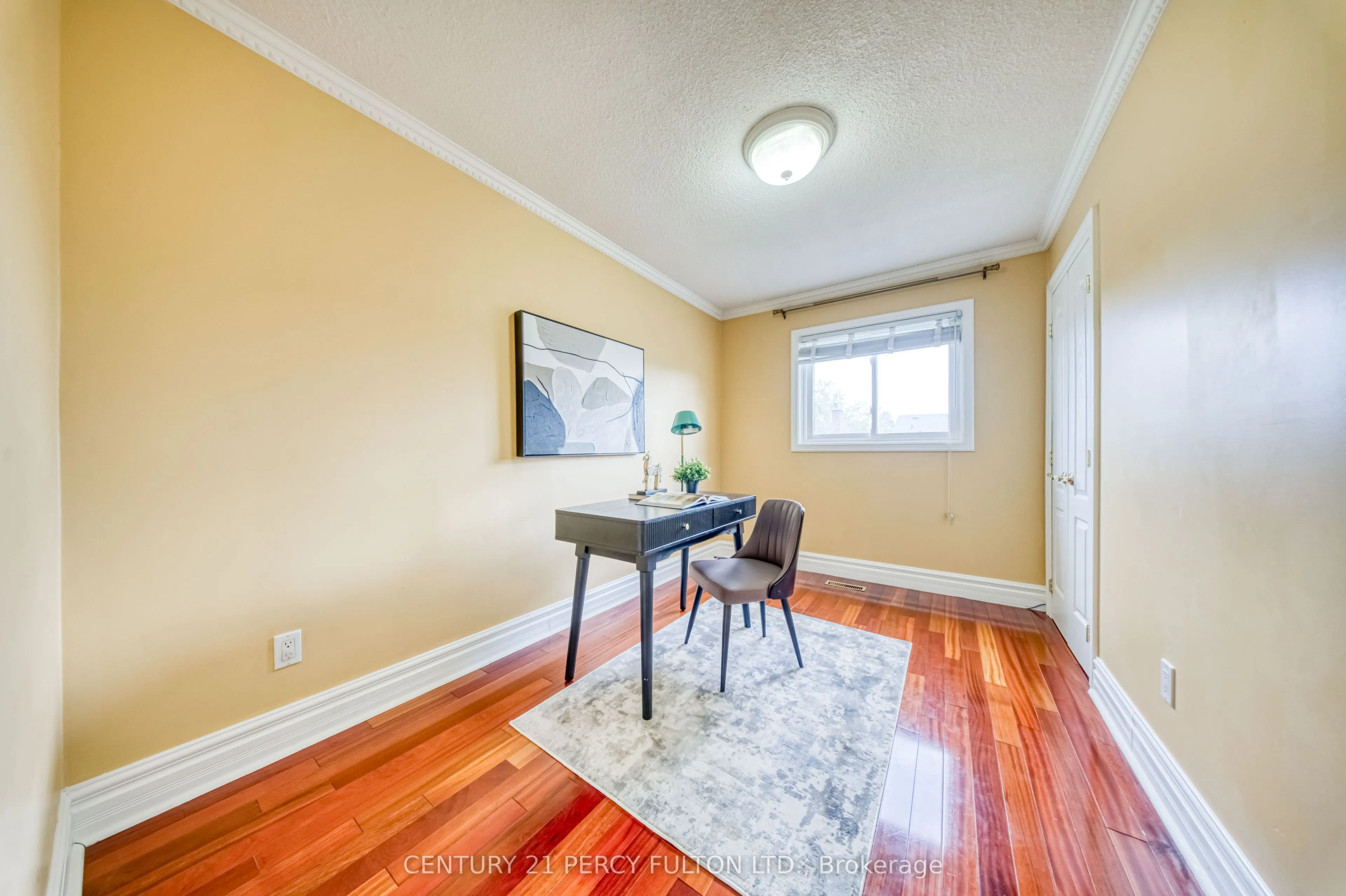 109 Swinton Crescent