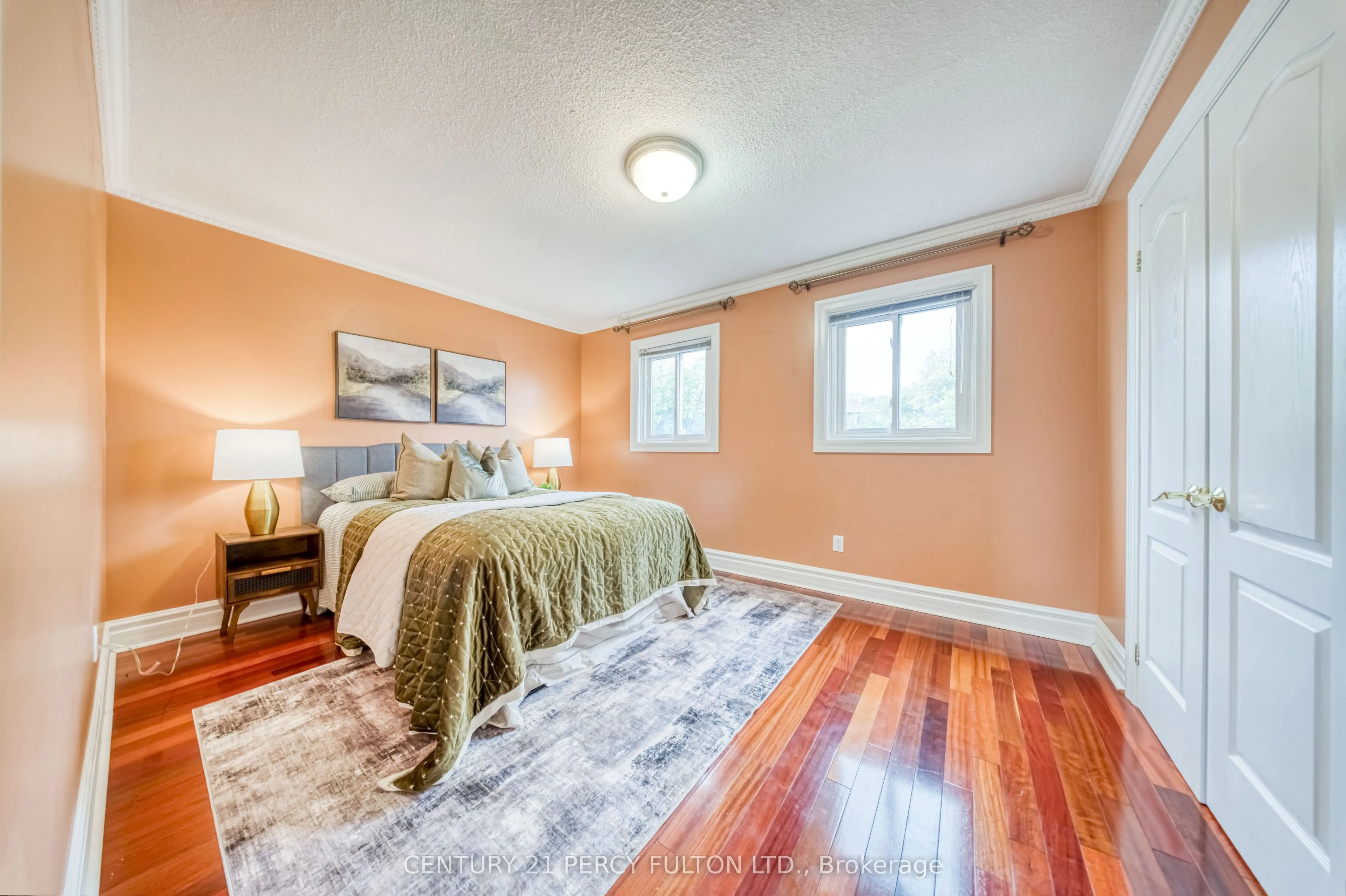 109 Swinton Crescent