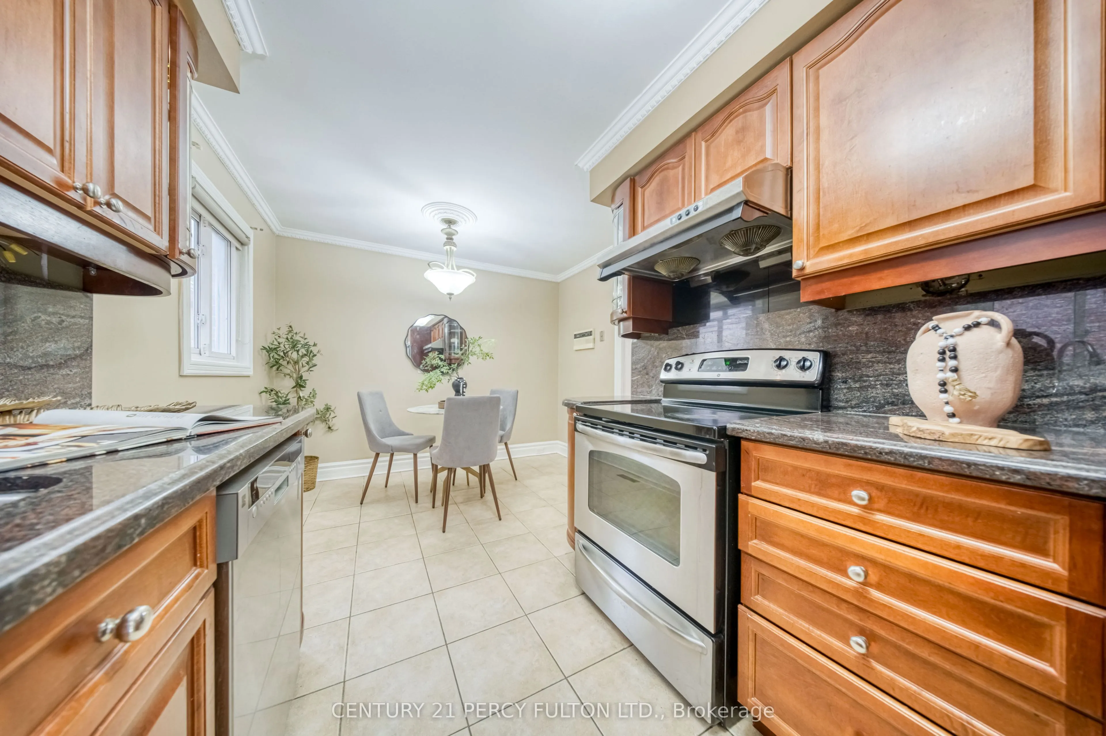 109 Swinton Crescent