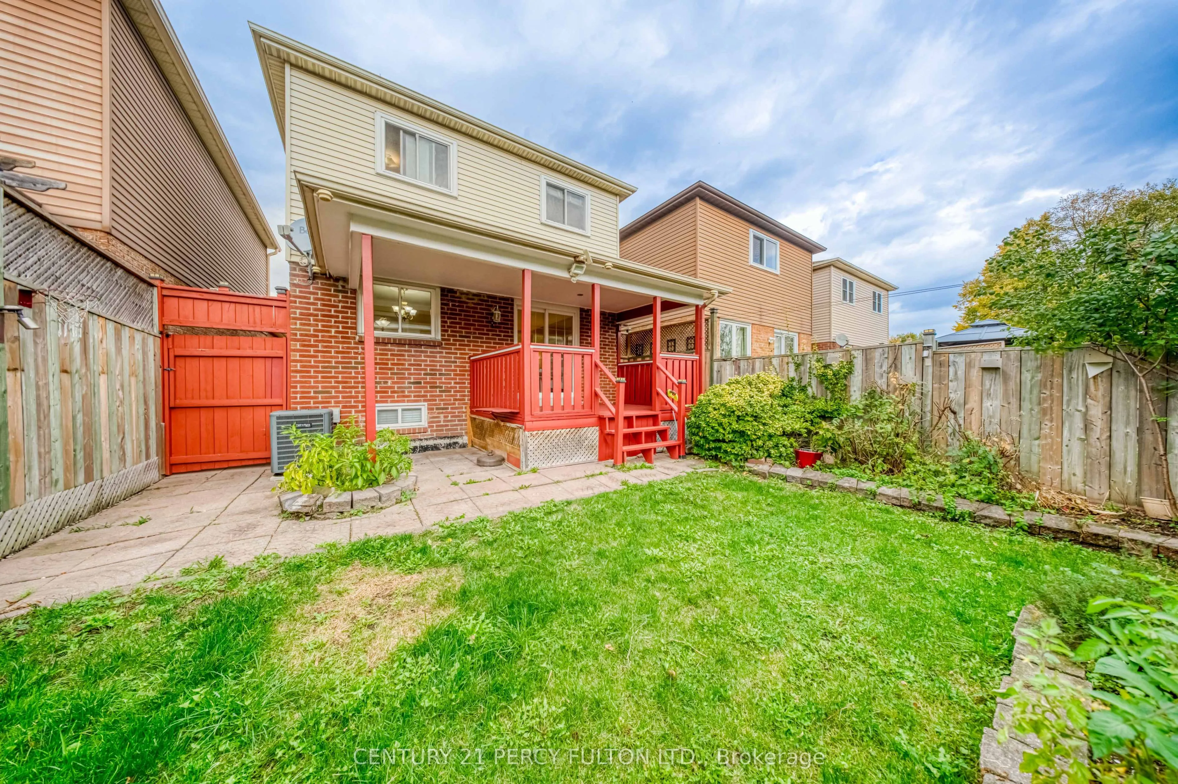 109 Swinton Crescent