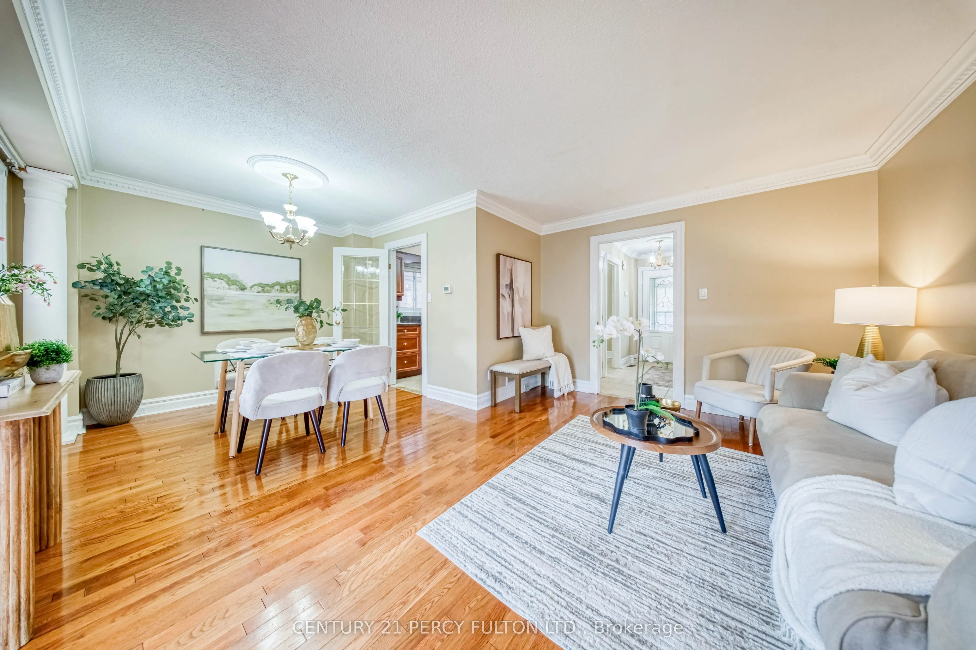109 Swinton Crescent