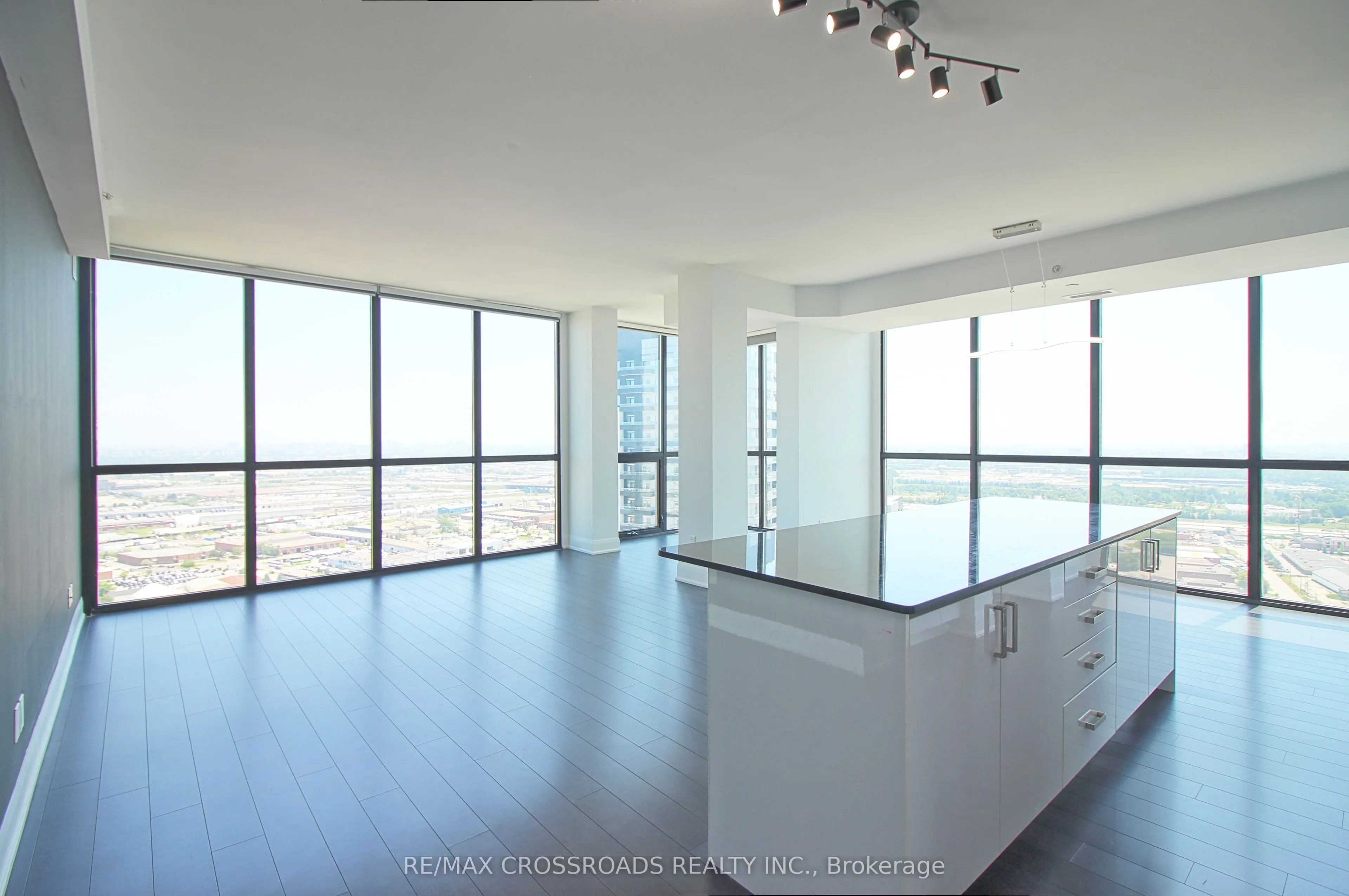 2900 Highway 7 #3402
