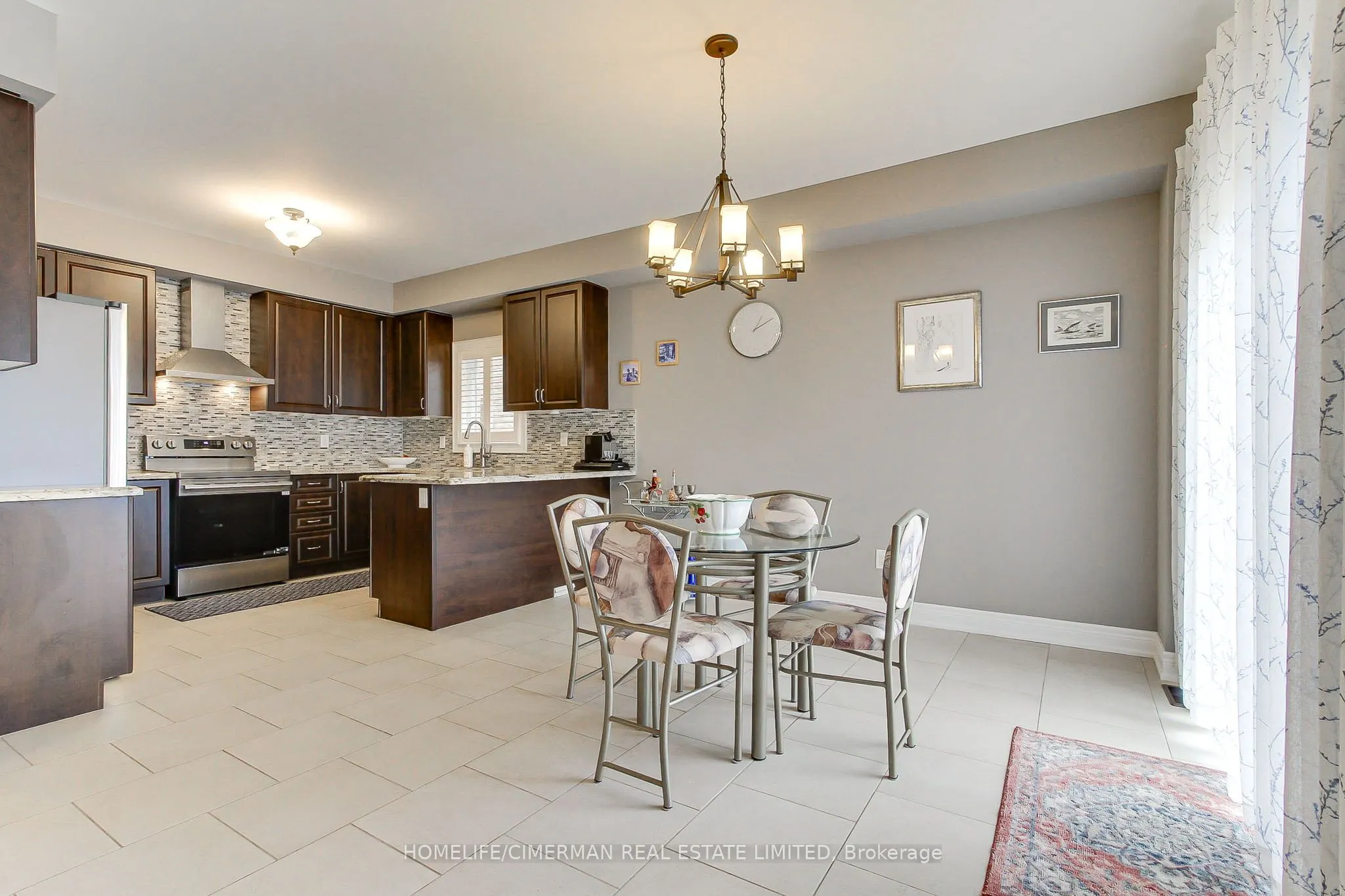 88 Chelsea Crescent