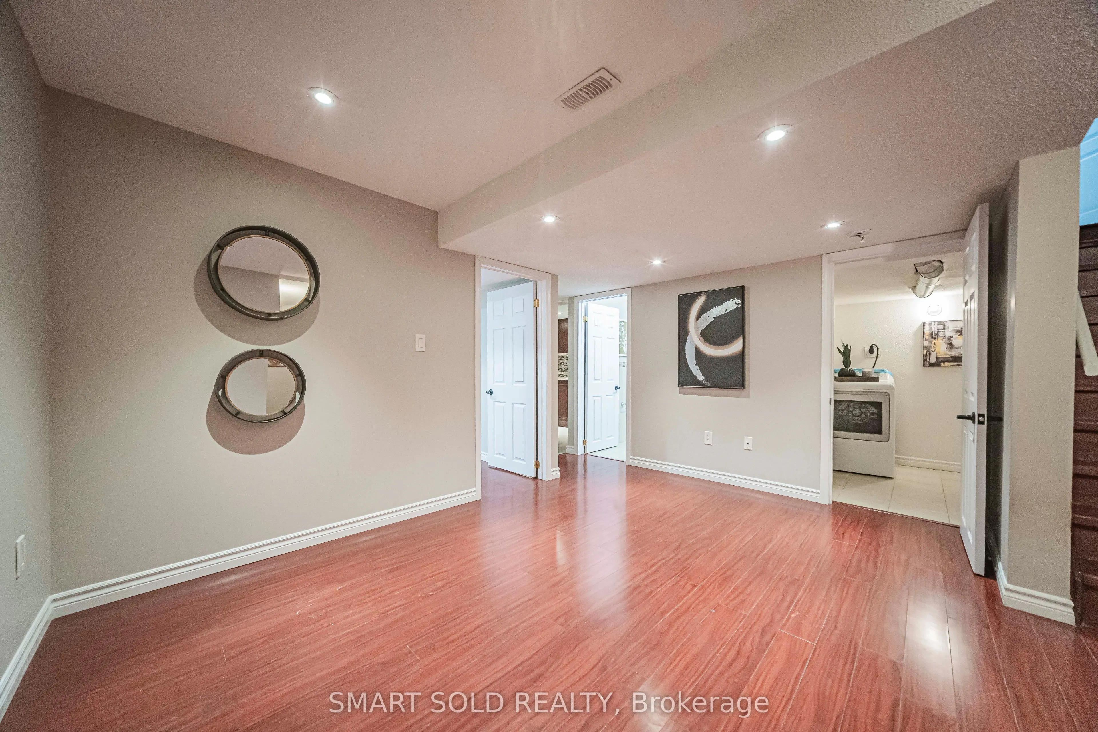 82 Ballymore Drive