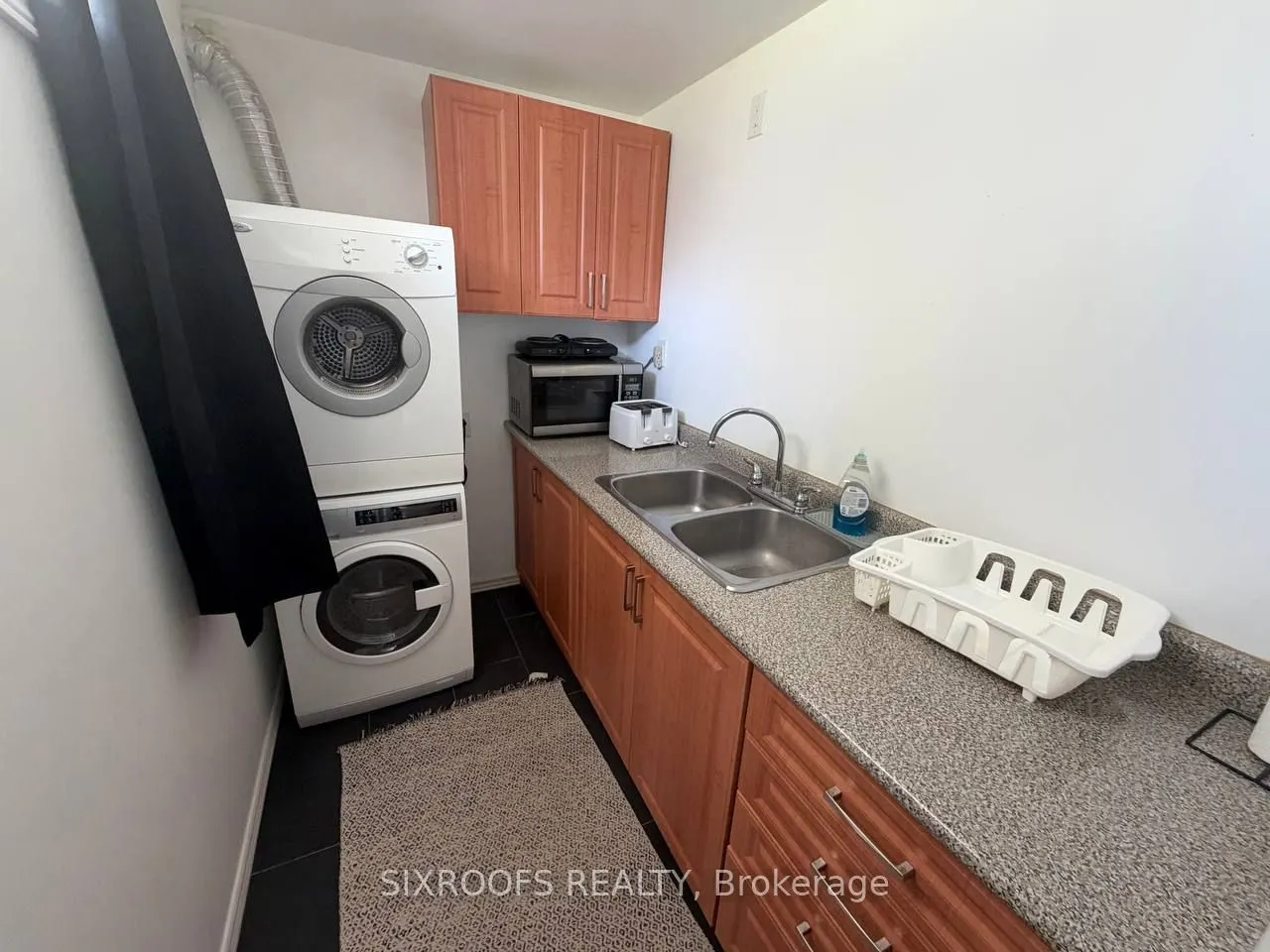 8 Union Street #Lower