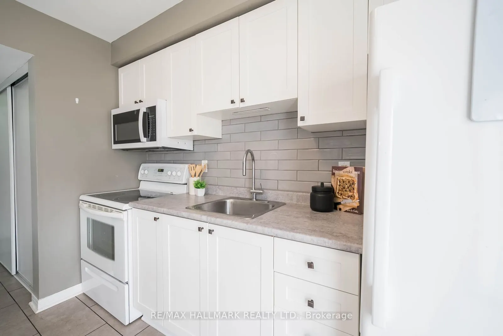 1 Testa Road #43