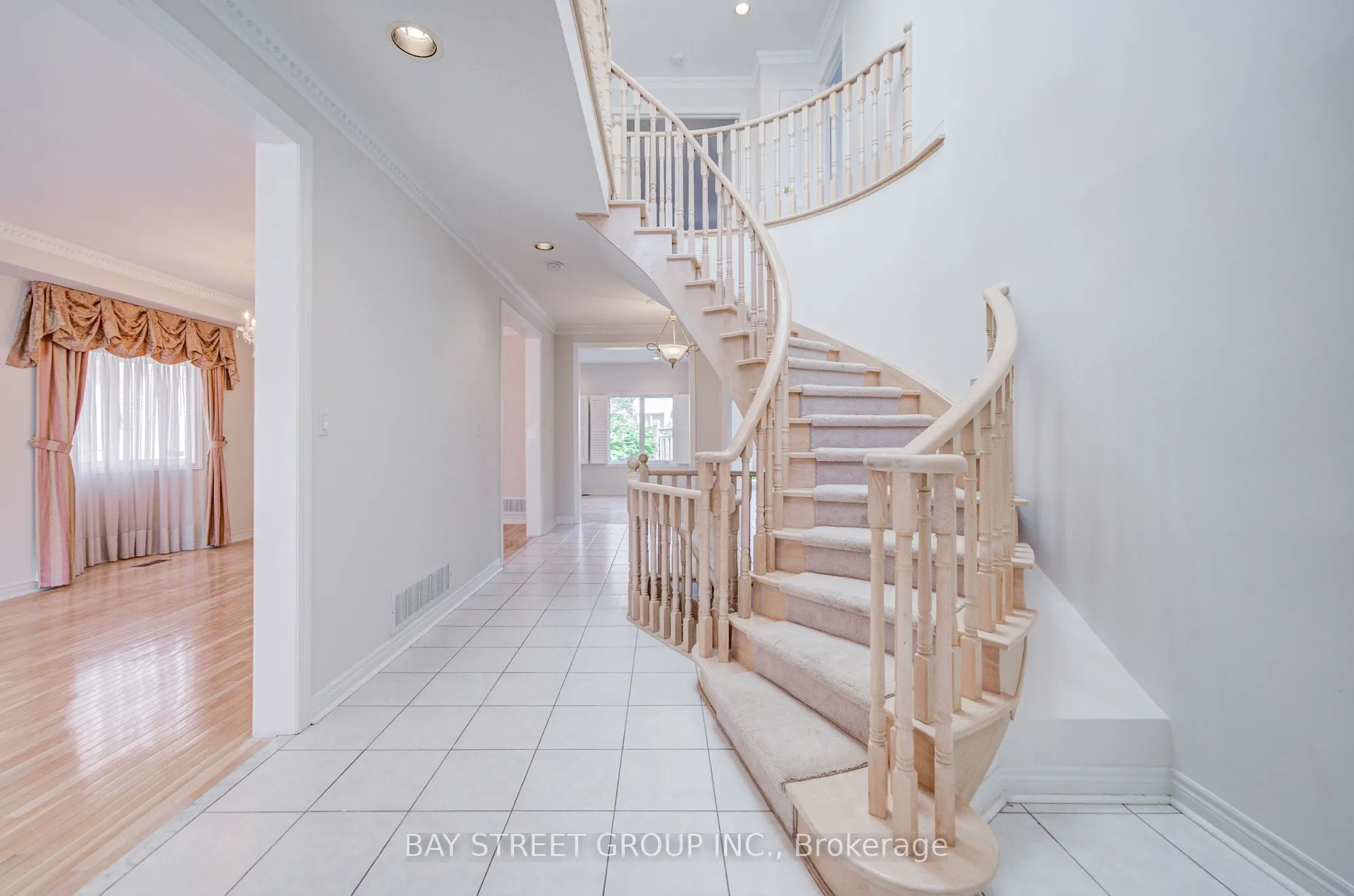 13 Pembrooke Road
