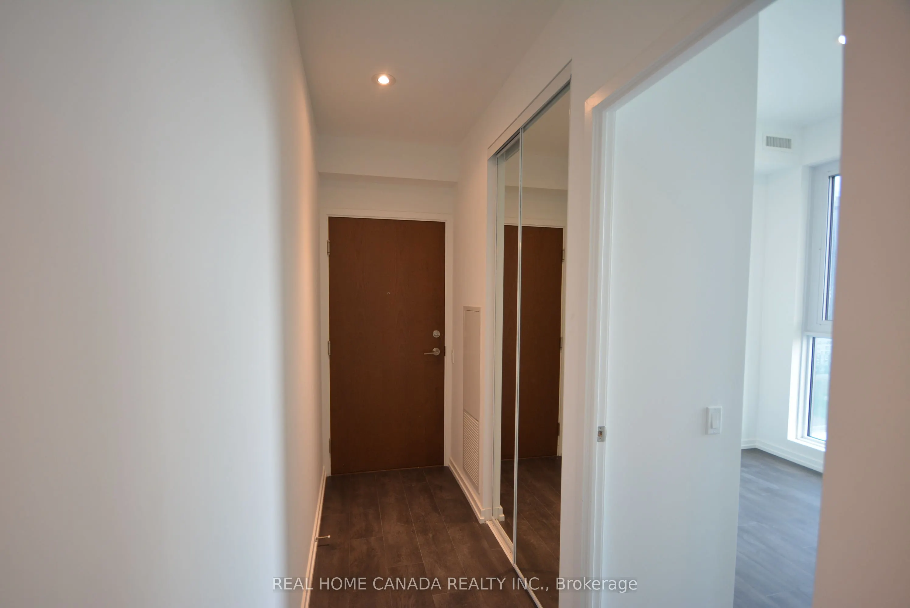 7890 Jane Street #1712