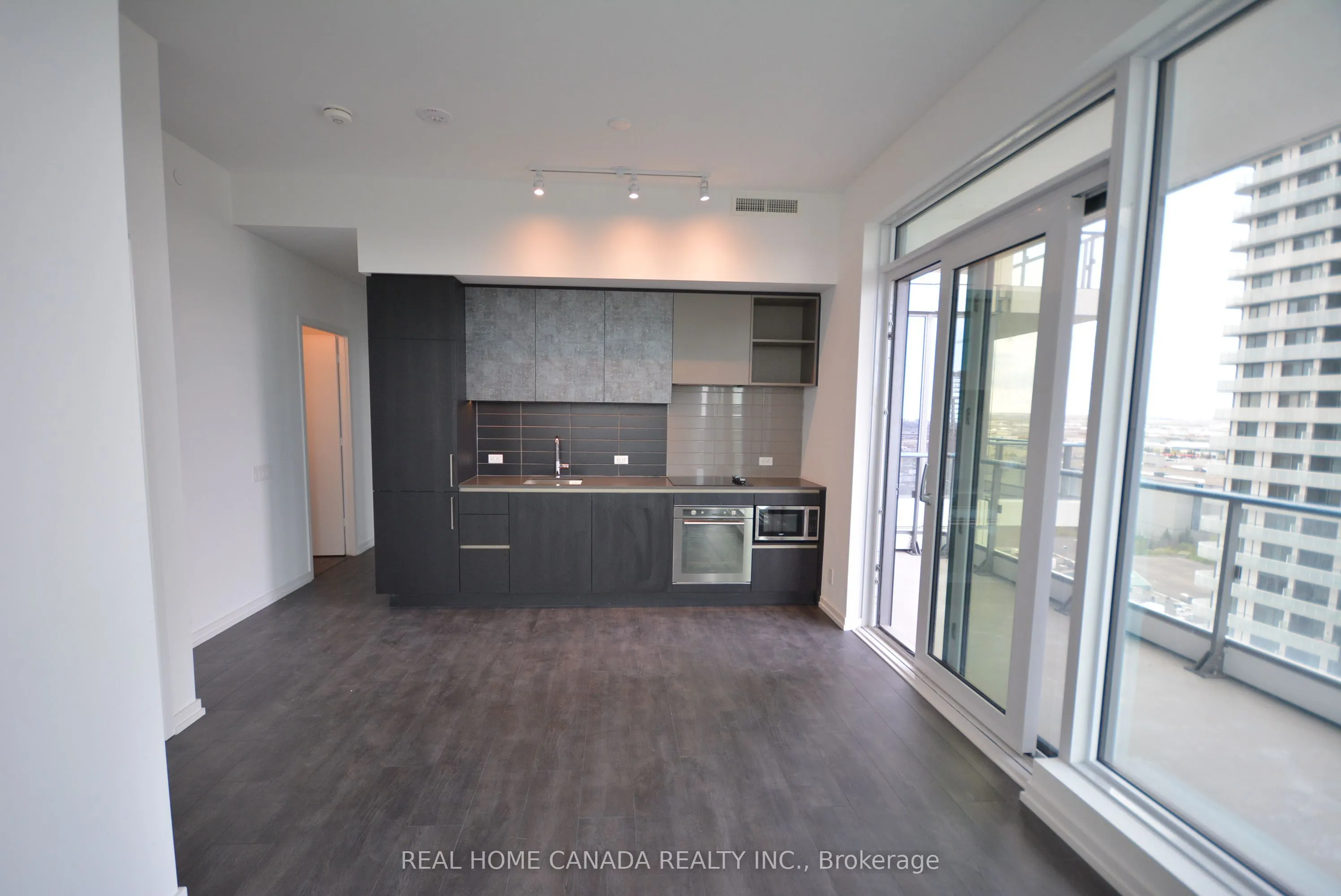7890 Jane Street #1712