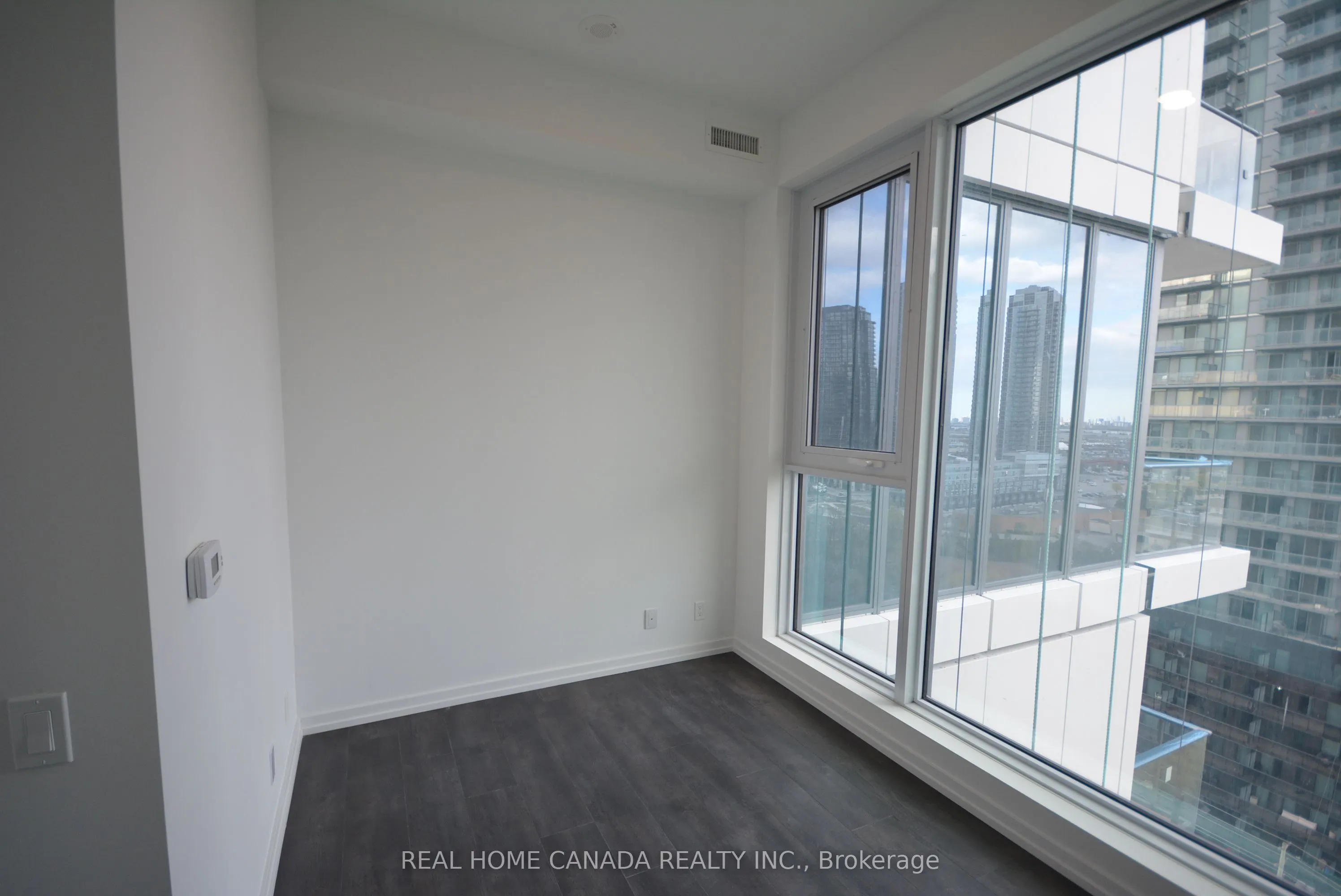 7890 Jane Street #1712