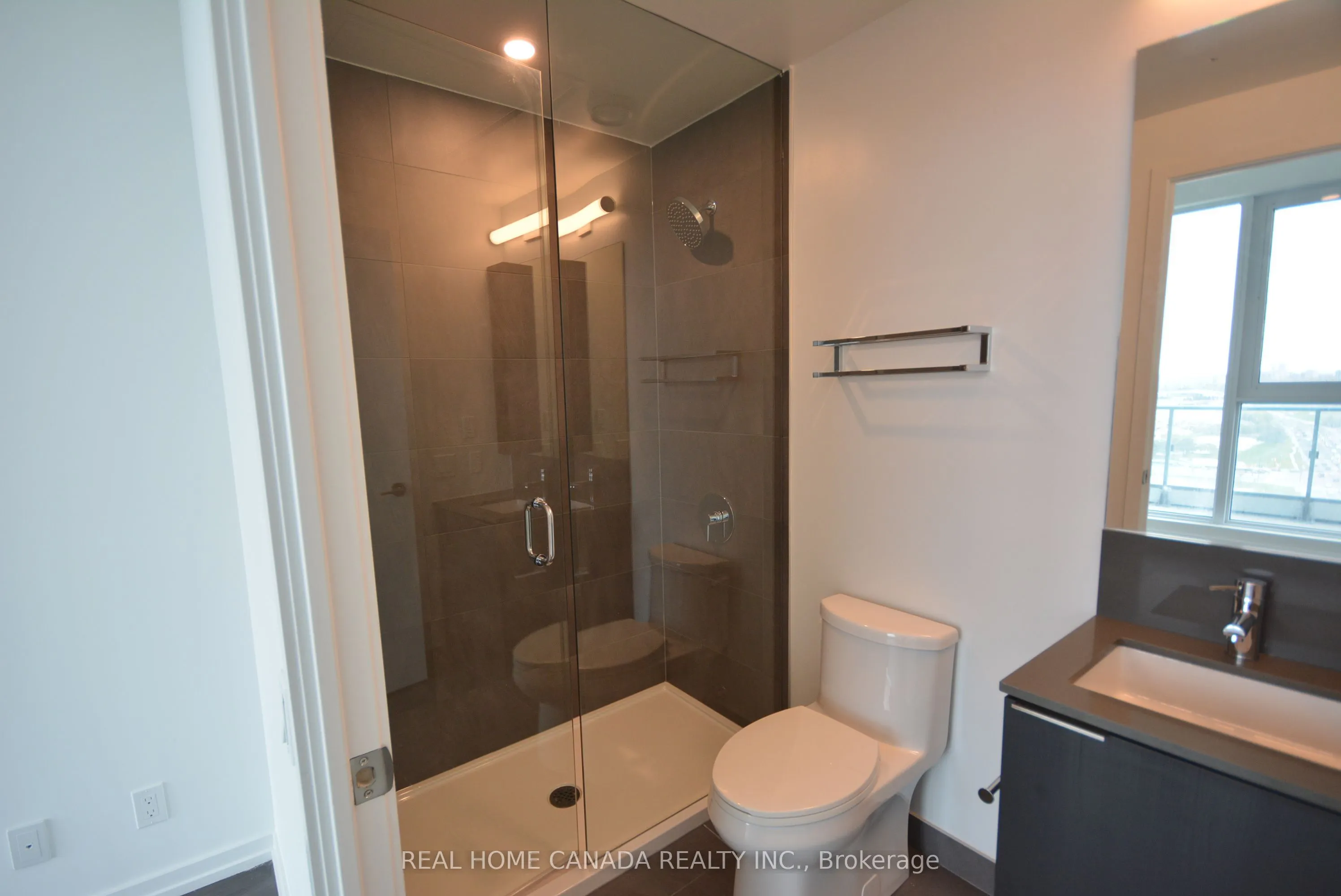 7890 Jane Street #1712