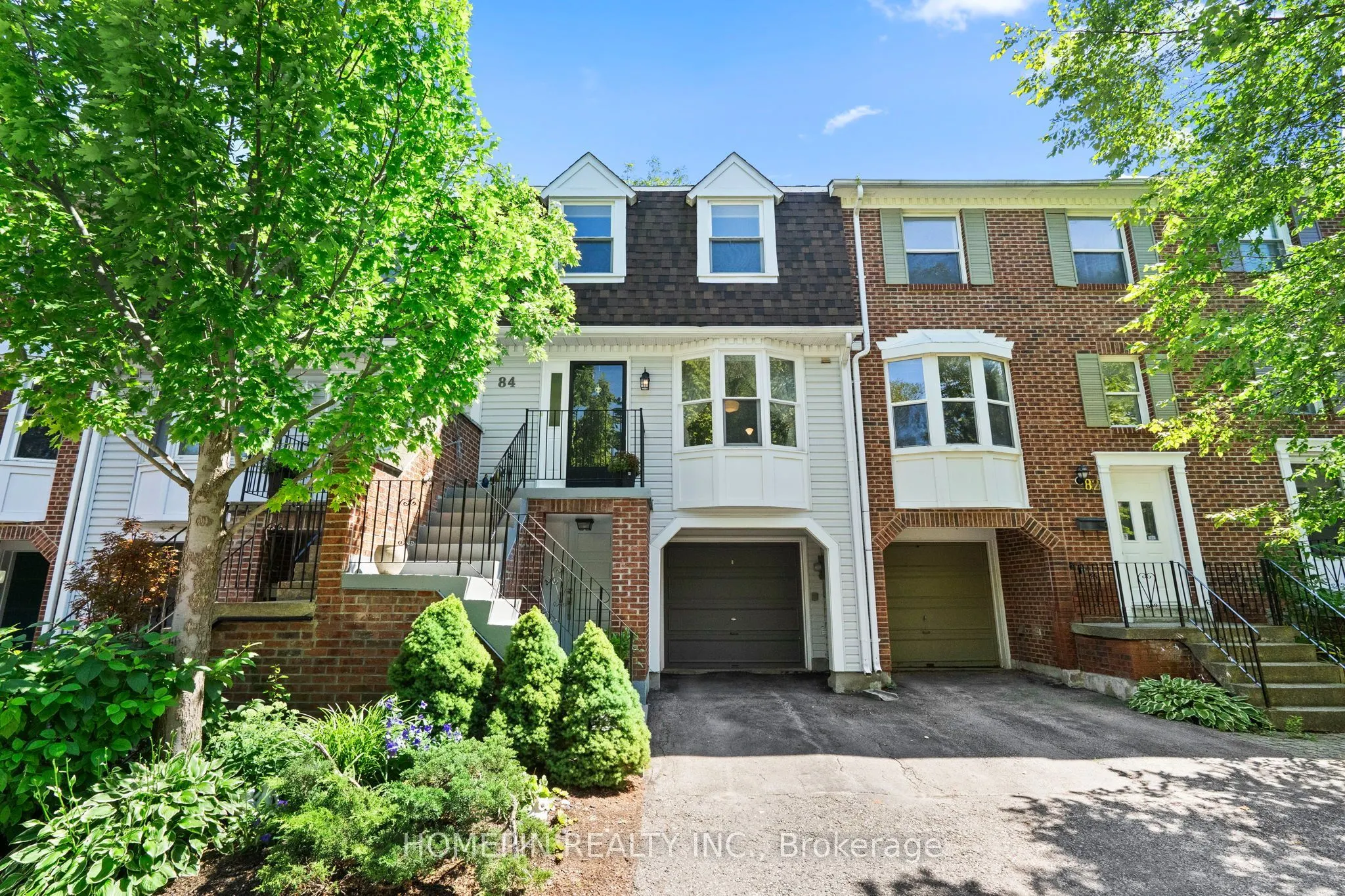 84 Confederation Way #36