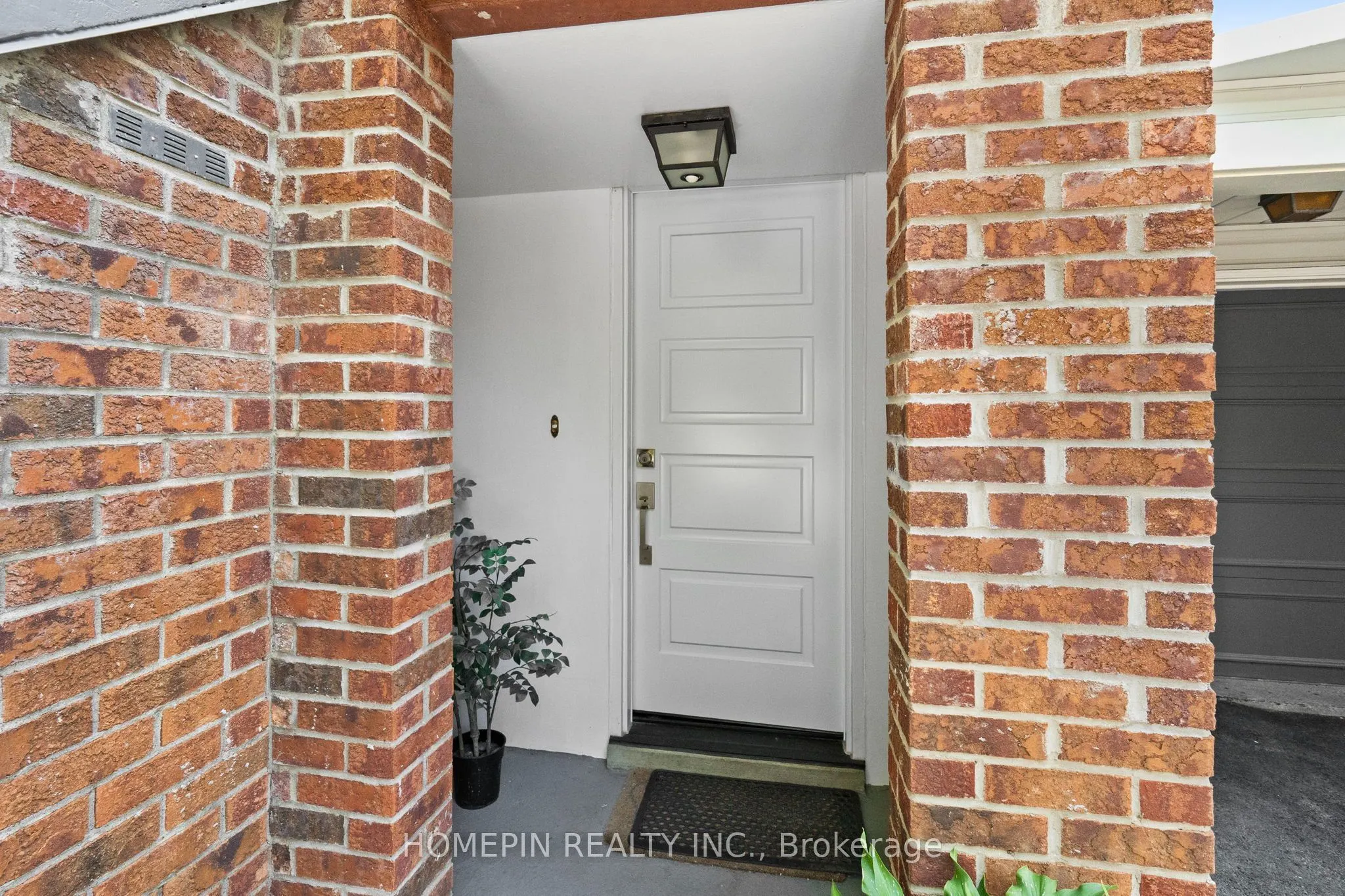 84 Confederation Way #36