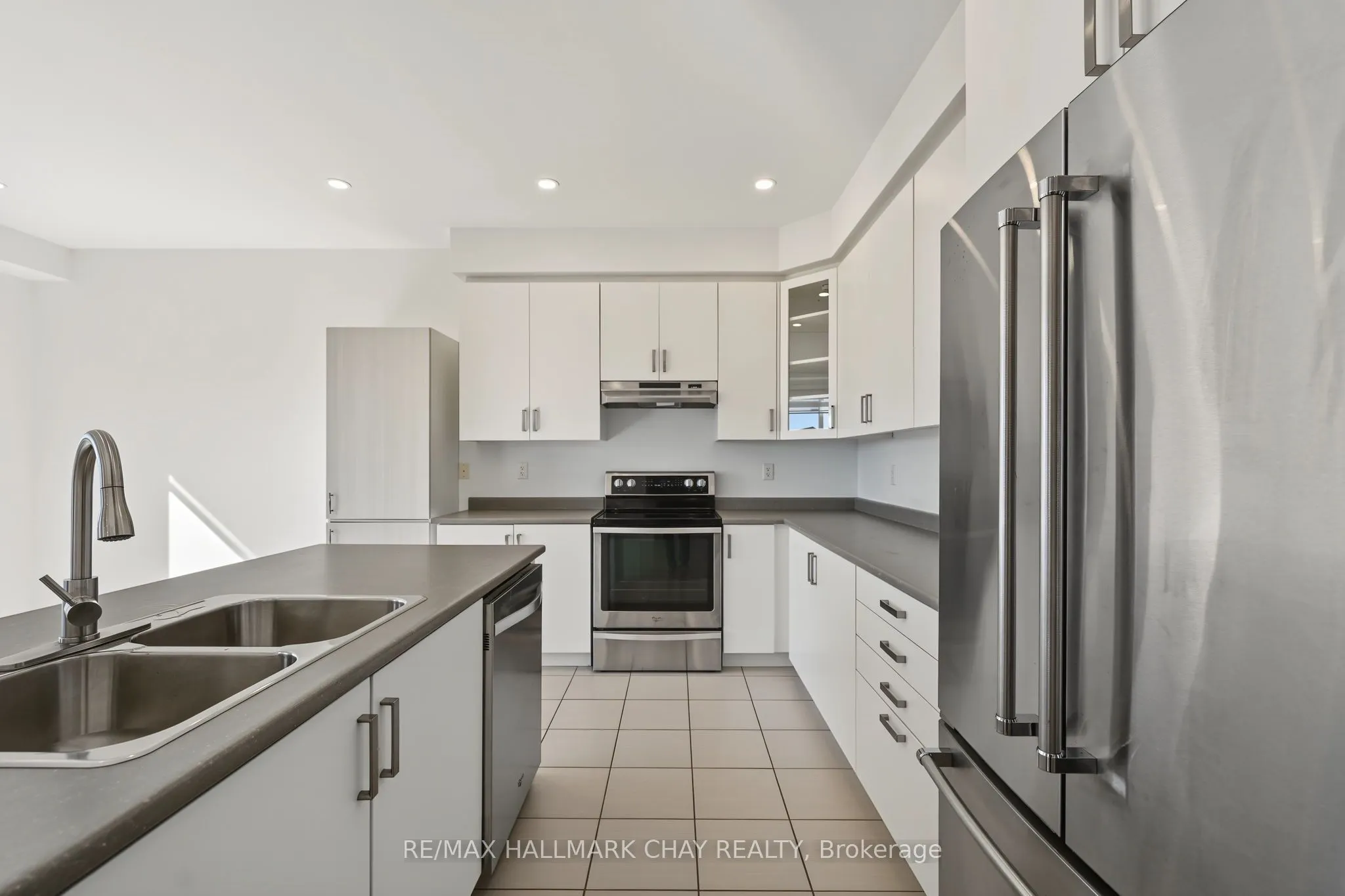 20 Atkinson Crescent