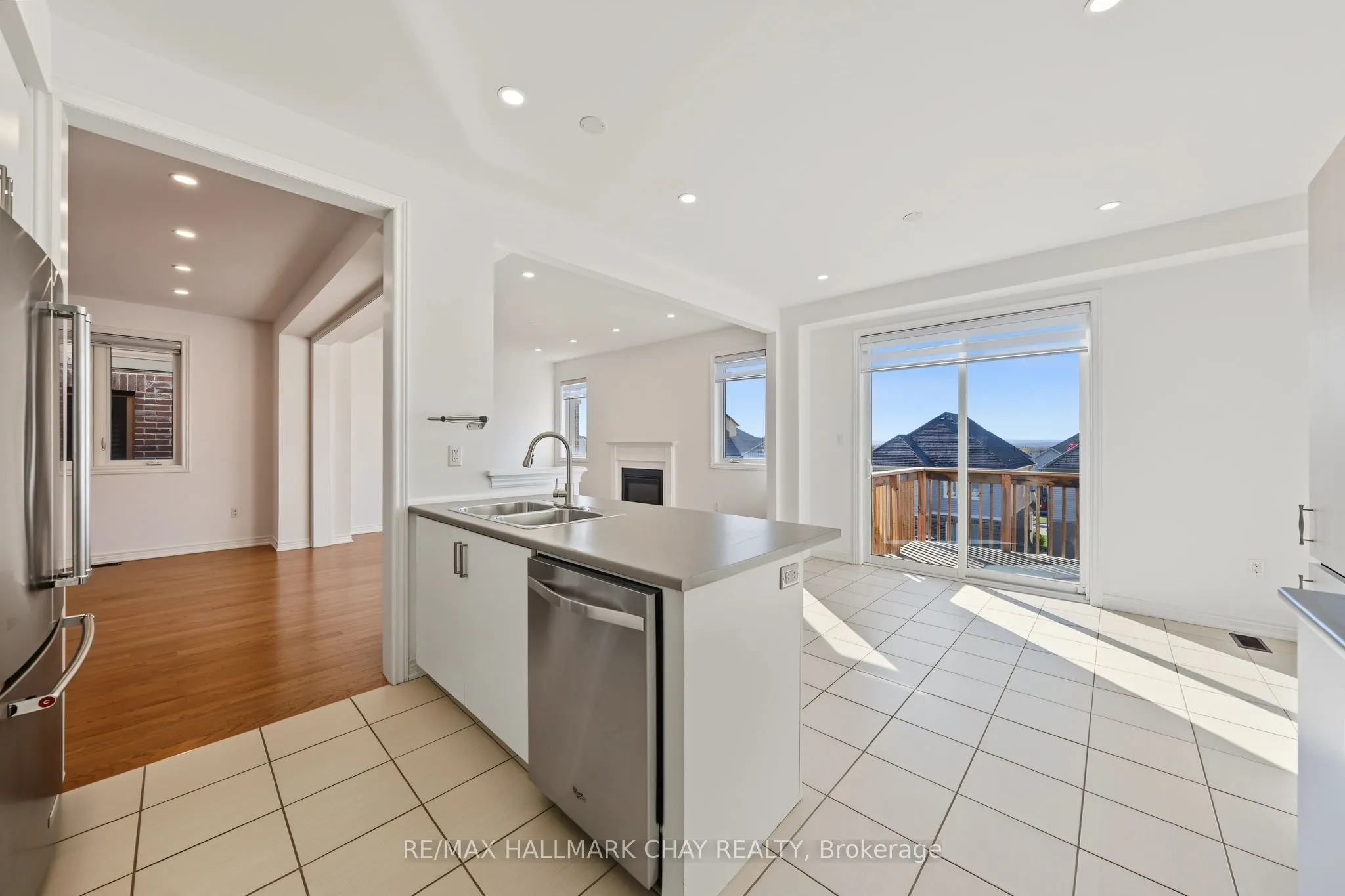 20 Atkinson Crescent