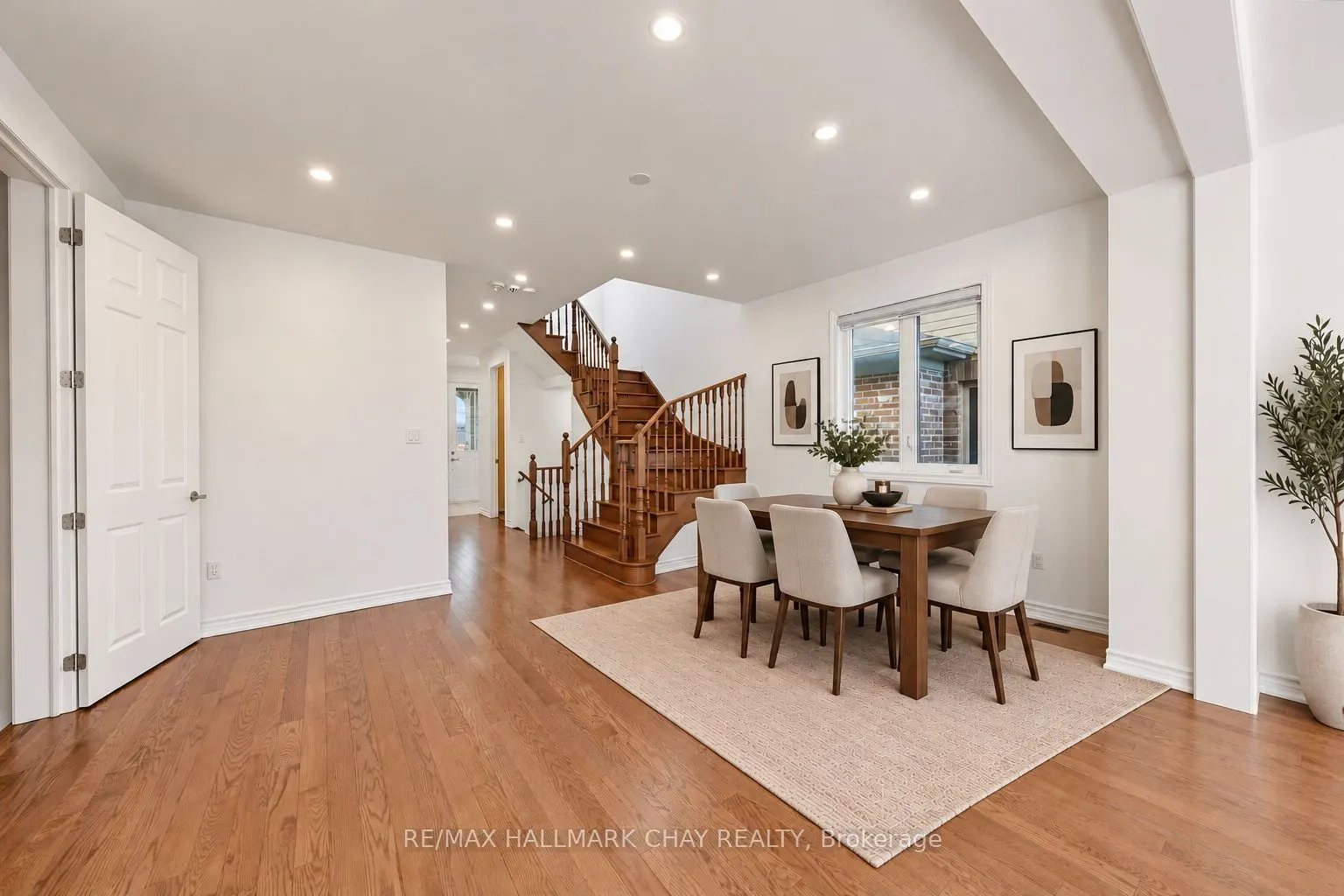 20 Atkinson Crescent