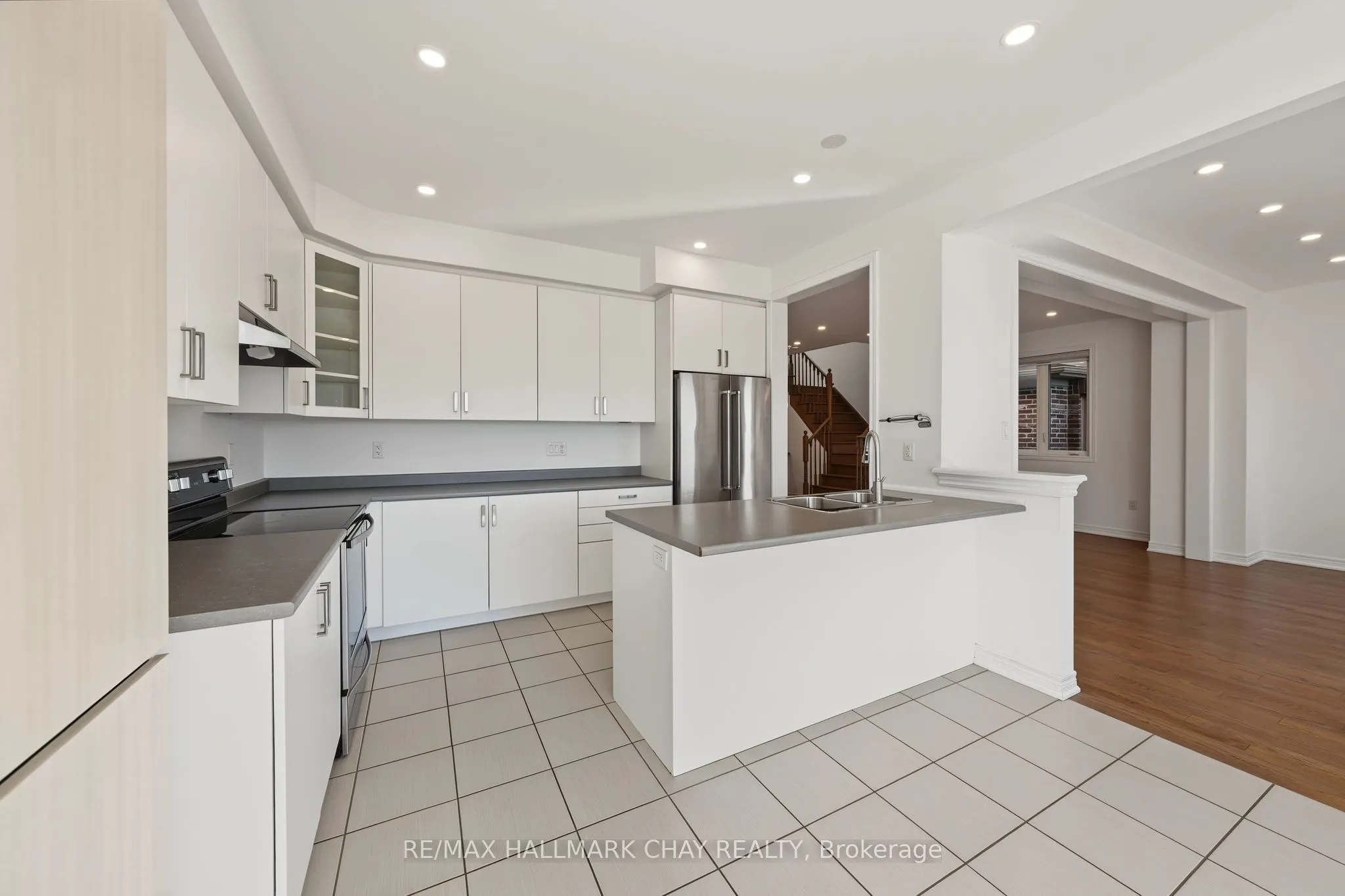 20 Atkinson Crescent