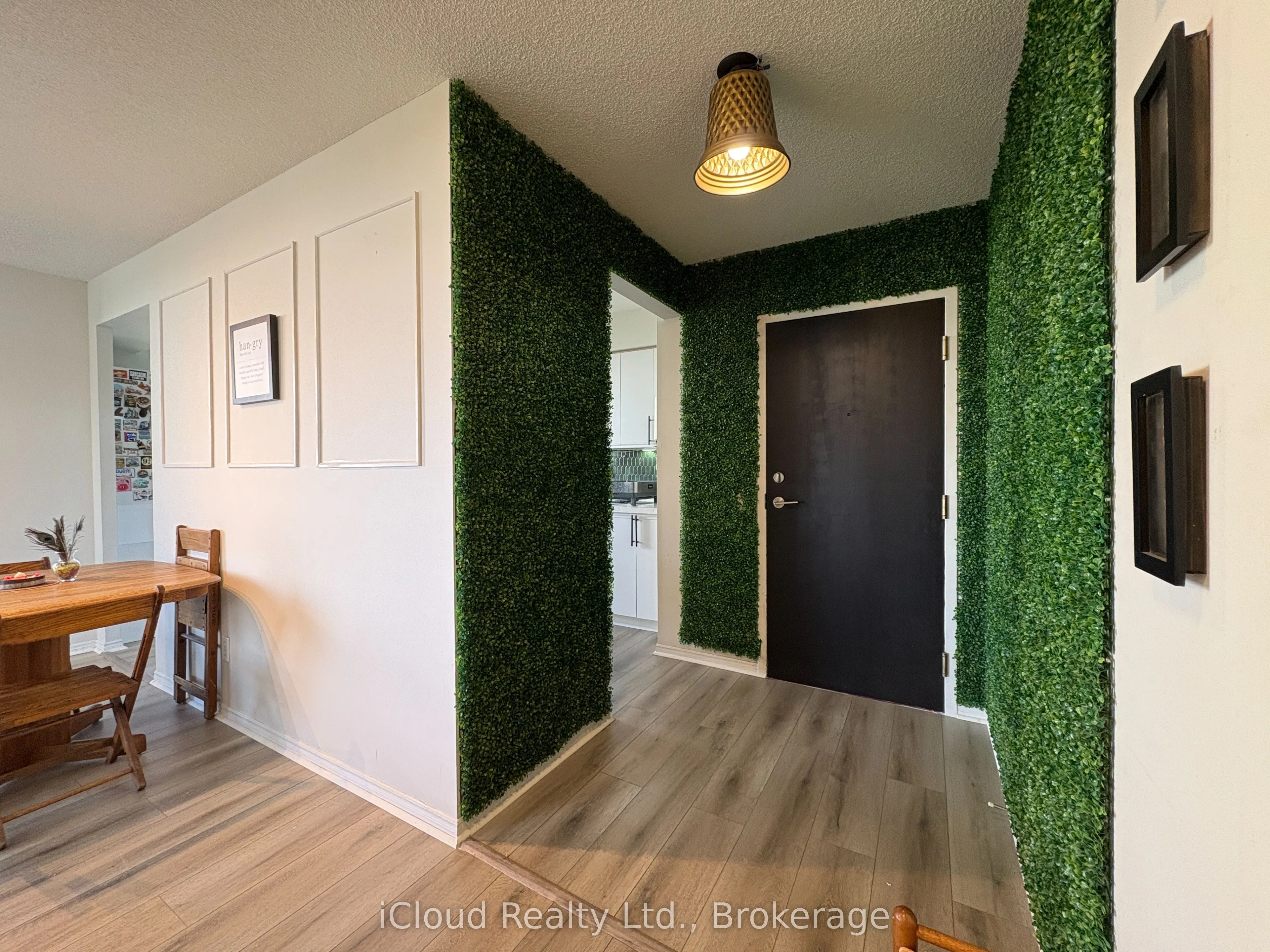 91 Townsgate Drive #710