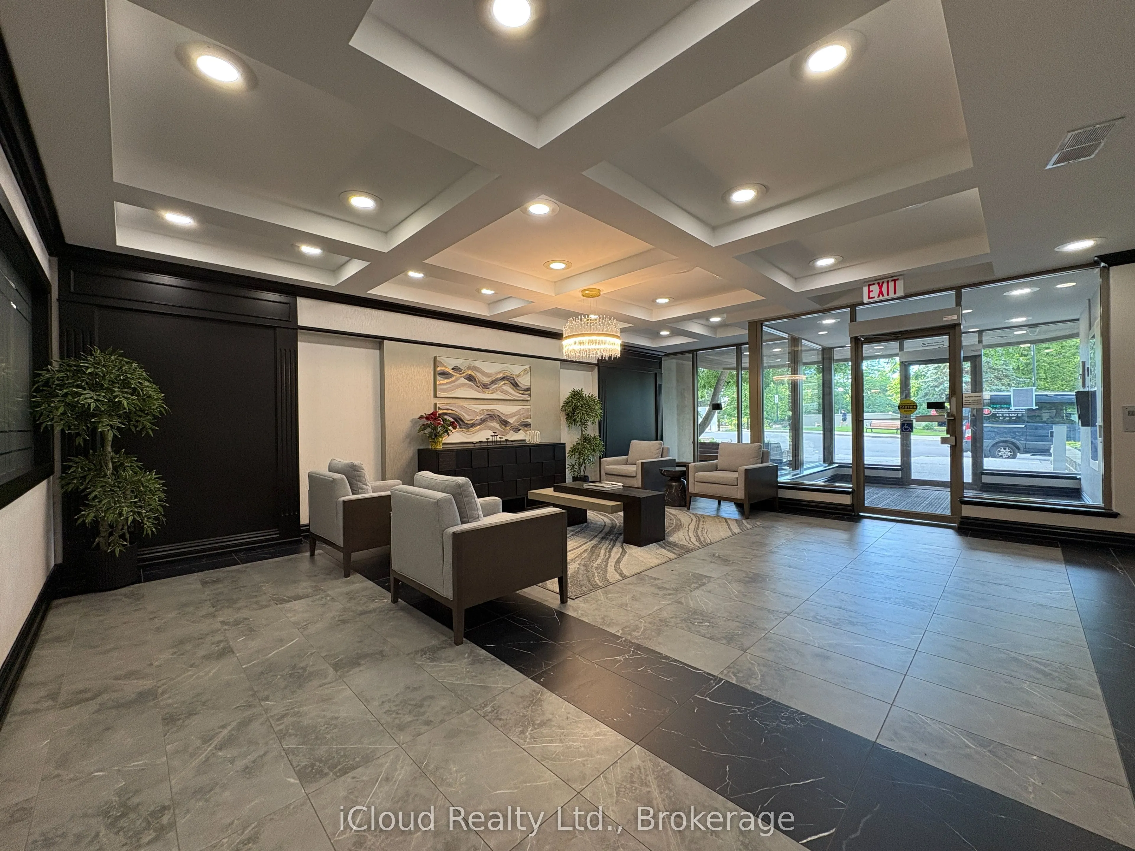 91 Townsgate Drive #710