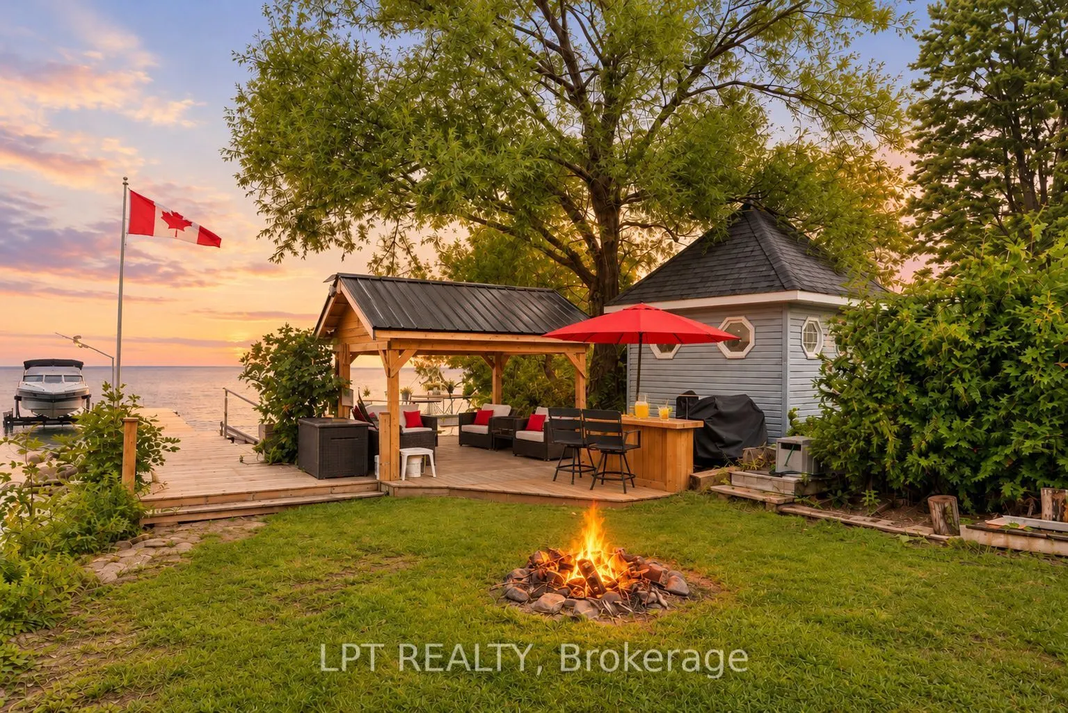427 Lake Drive E