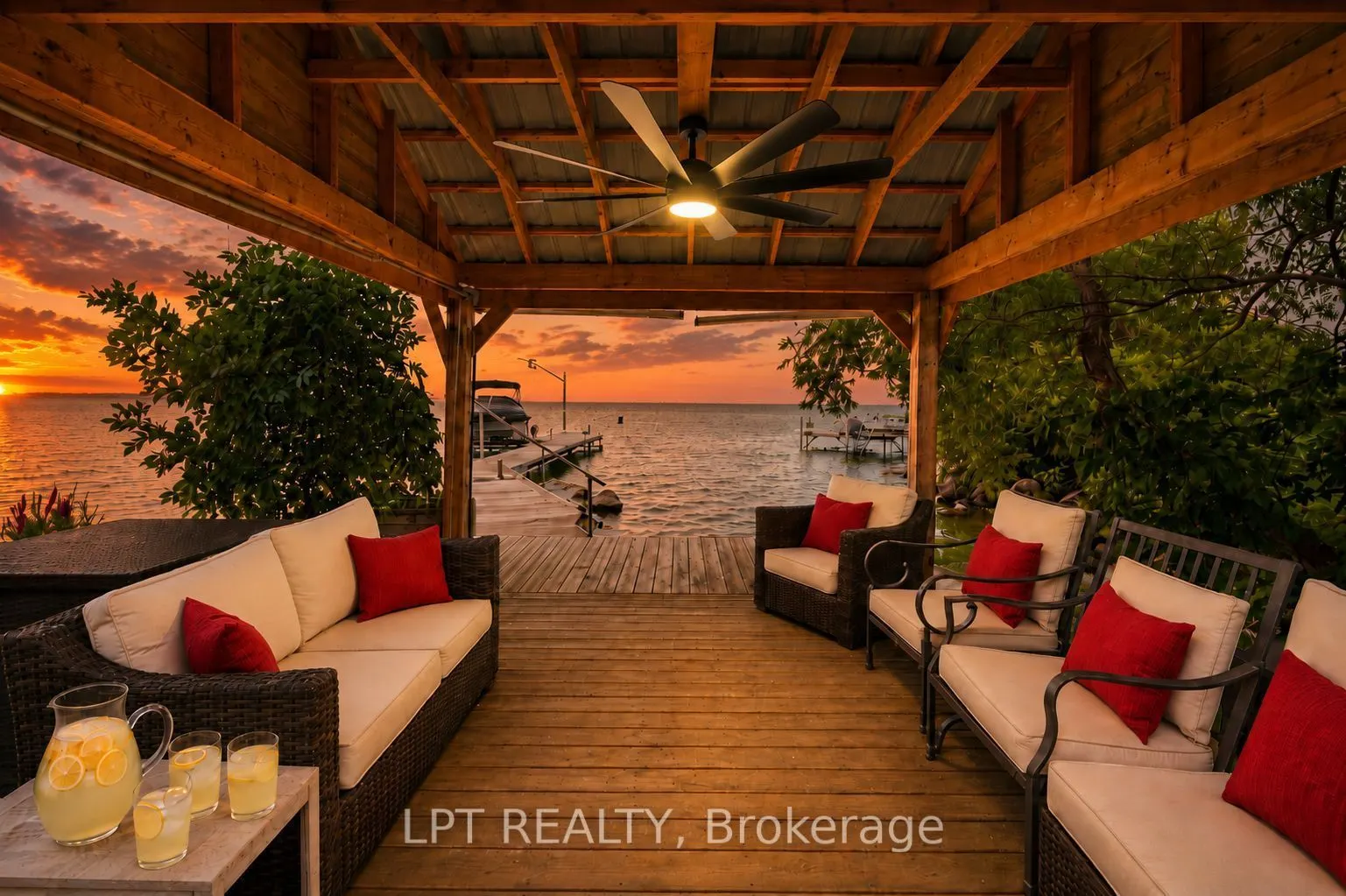 427 Lake Drive E