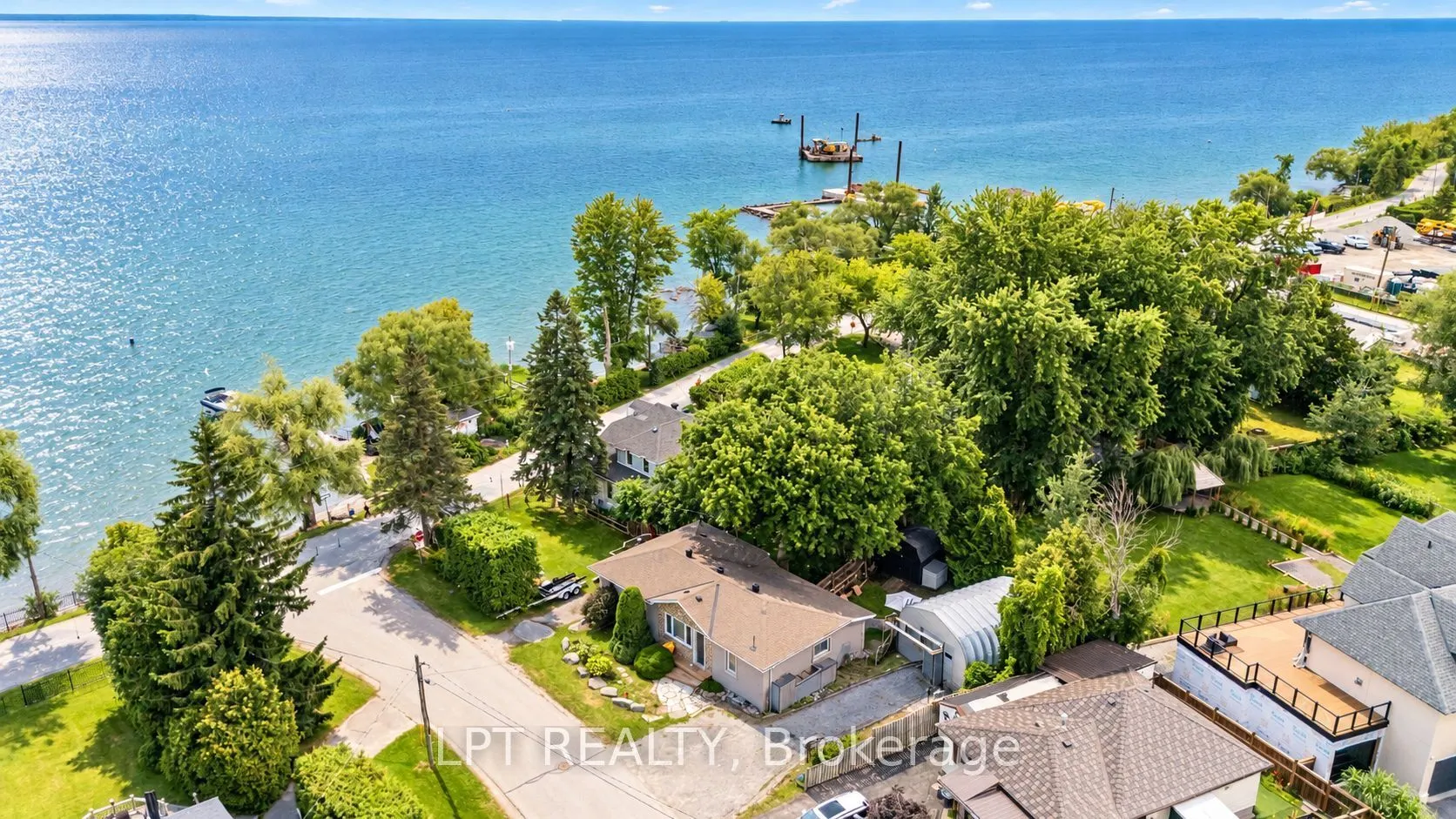 427 Lake Drive E