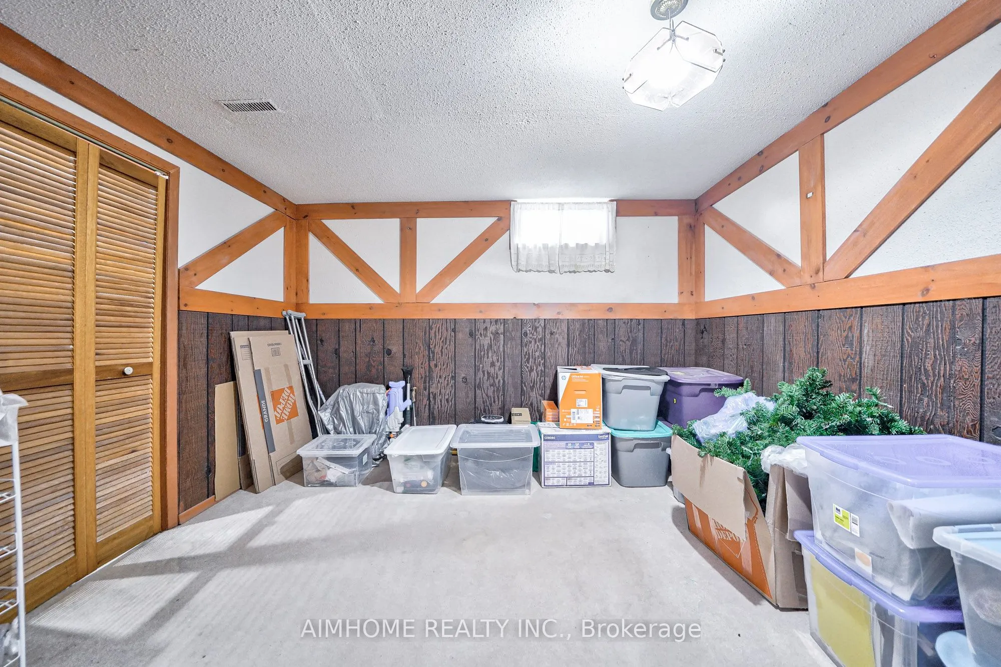 1692 John Street #30