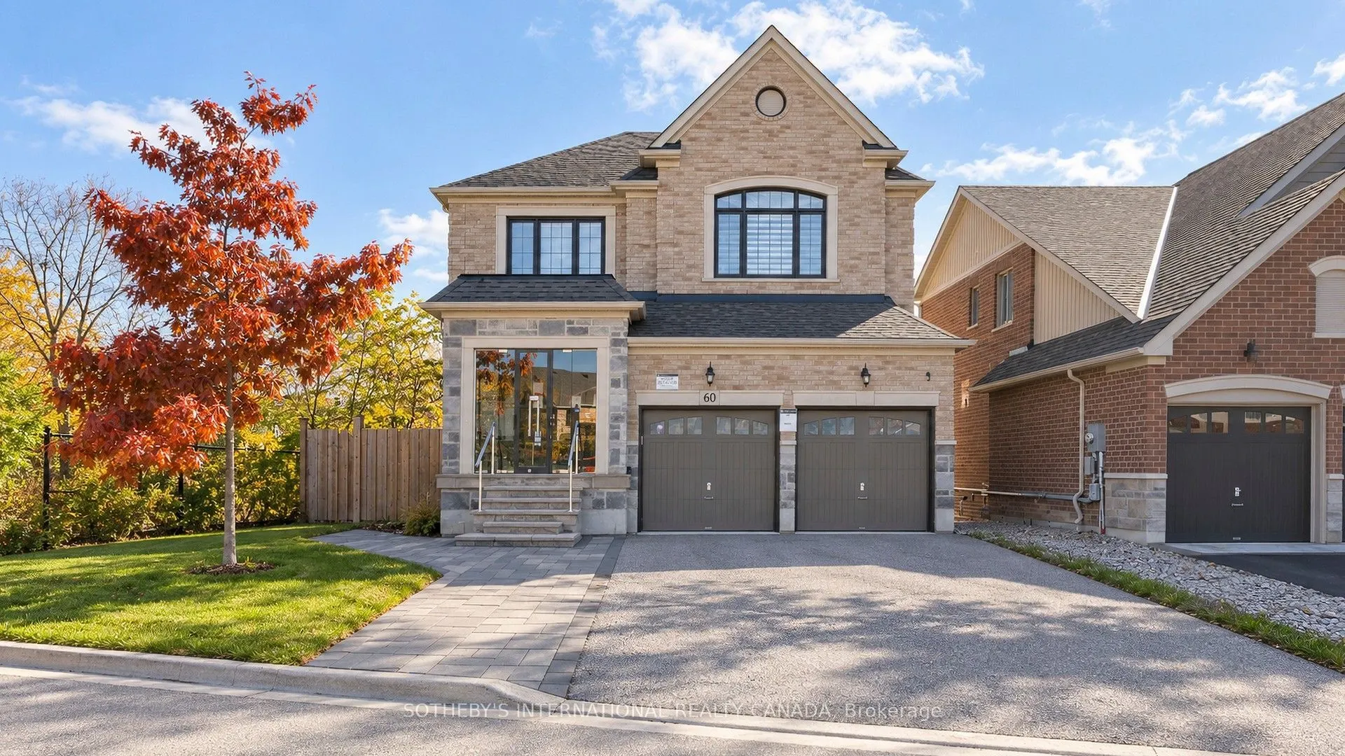 60 Sharonview Crescent