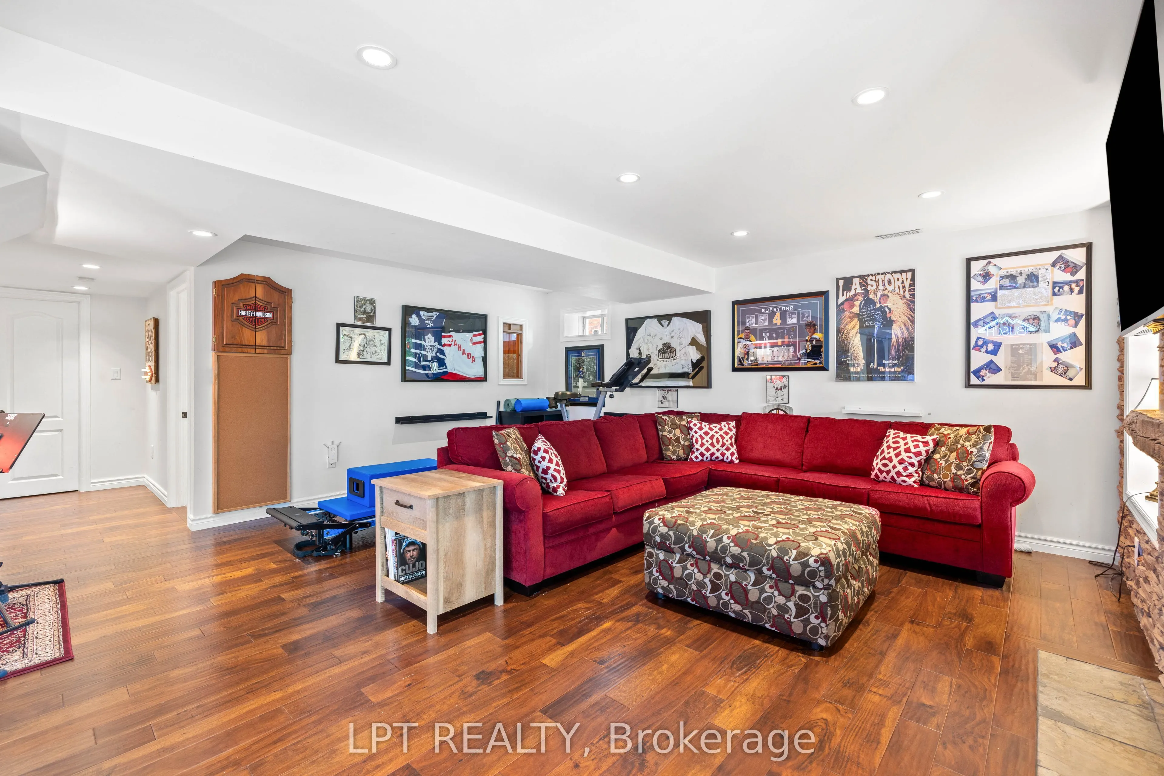370 Silken Laumann Drive