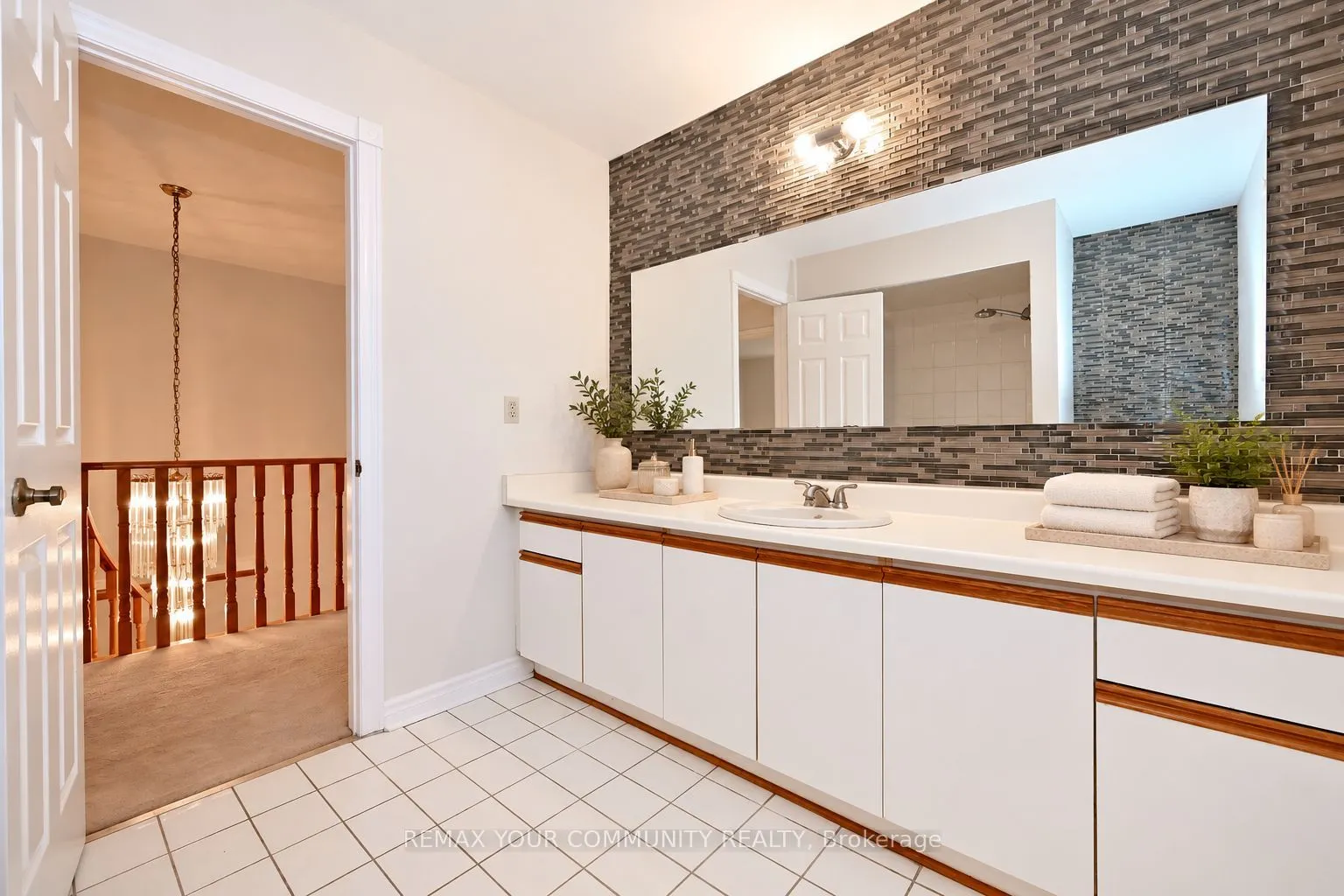 38 Muster Court