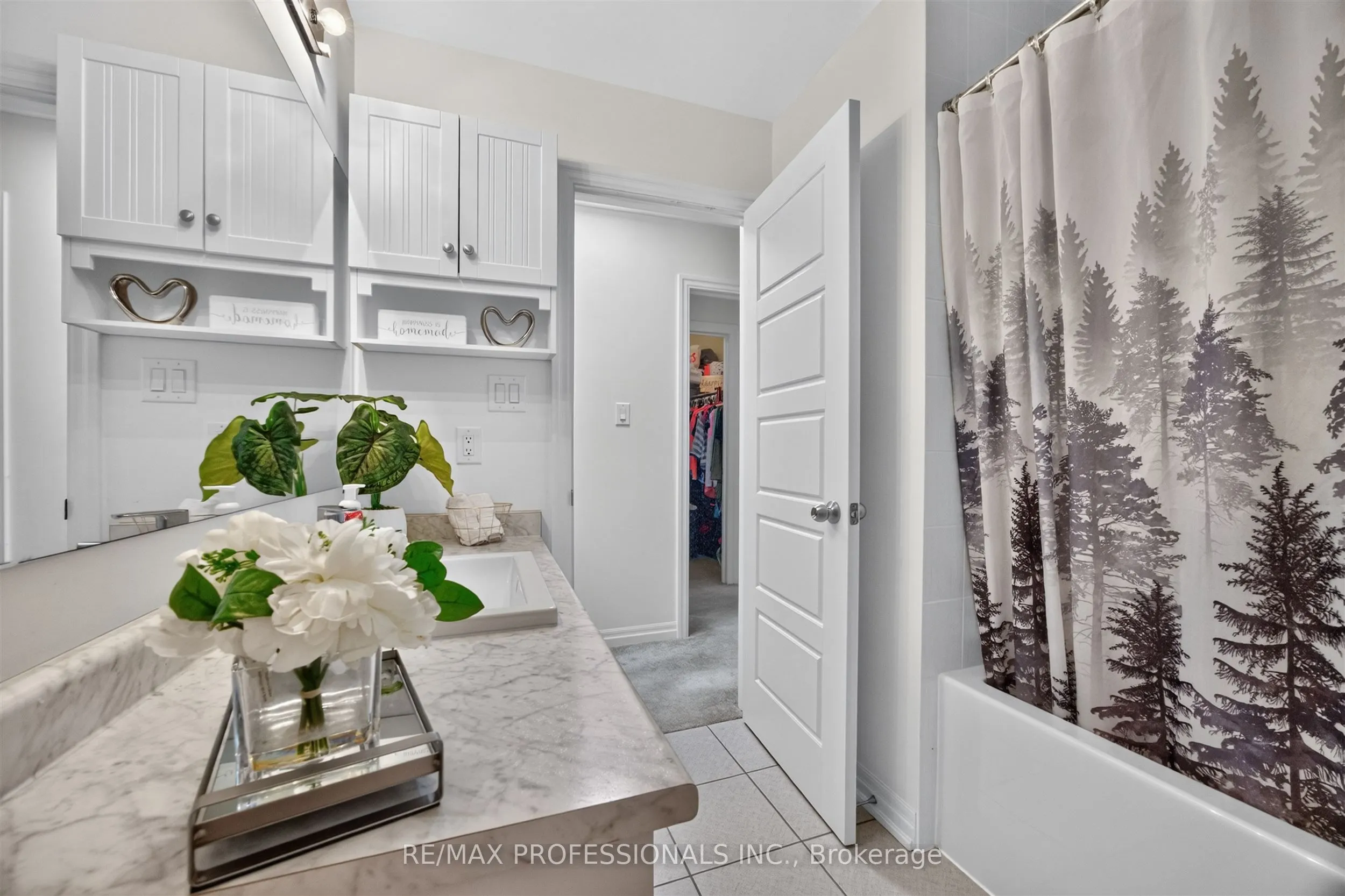 5 Delano Way