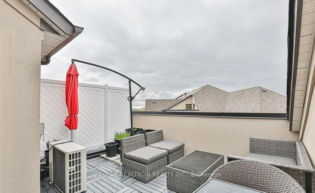 181 Parktree Drive #11