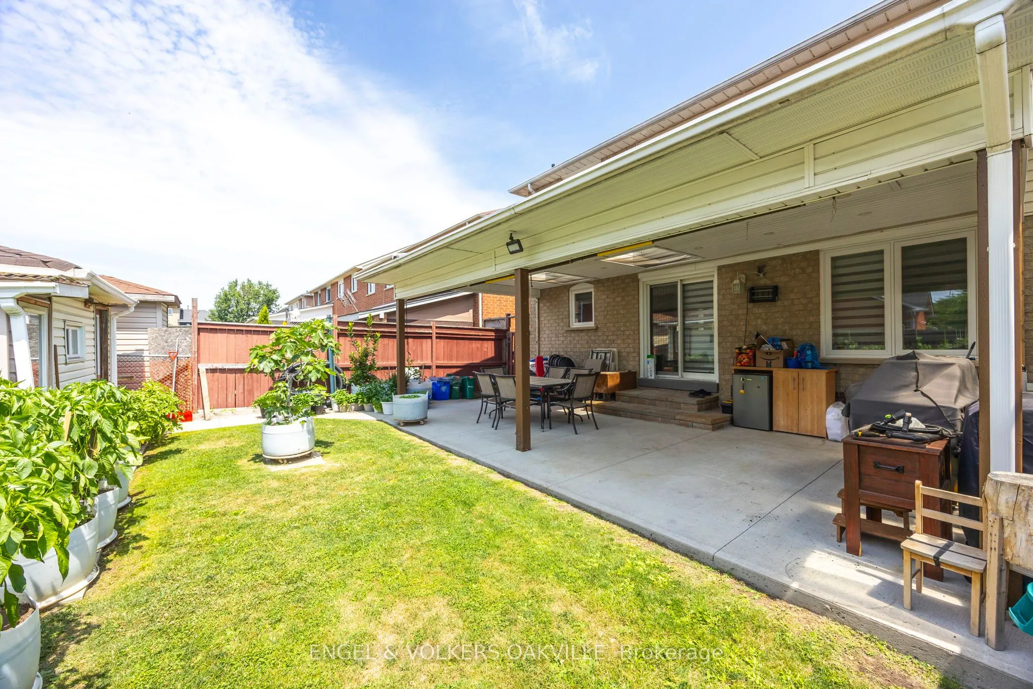 10 Crieff Avenue