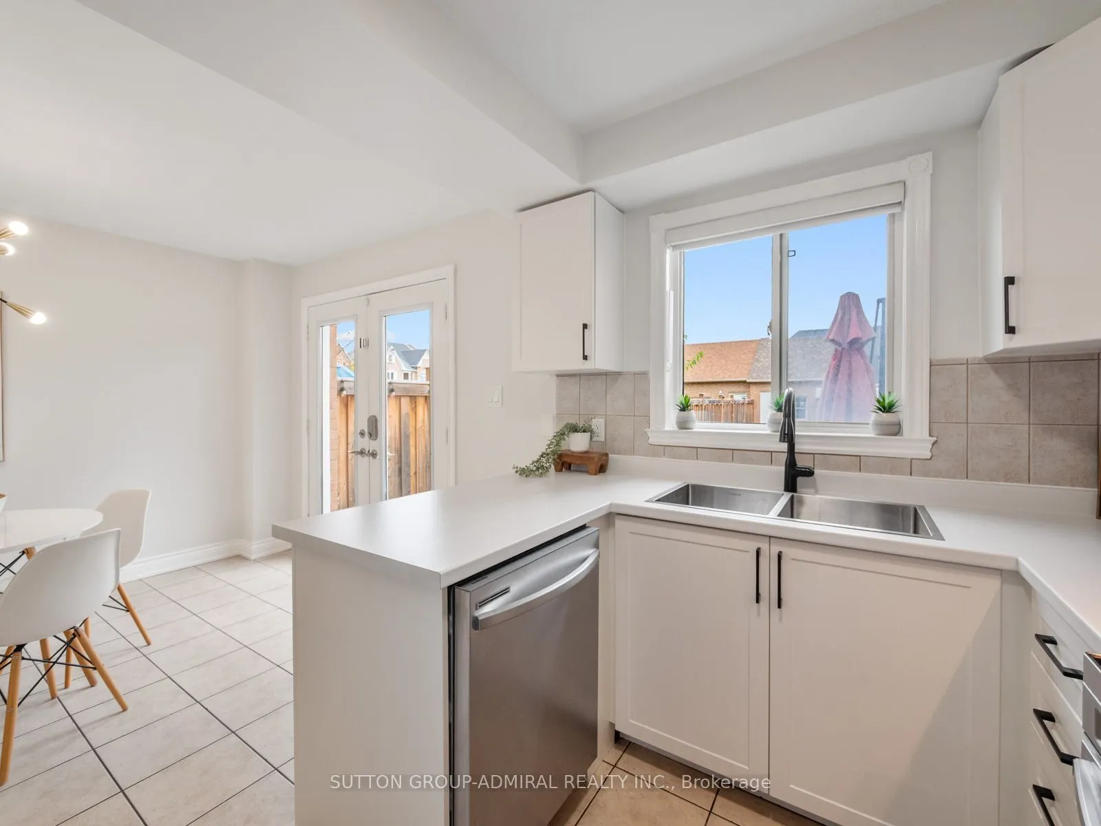 5 Melia Lane