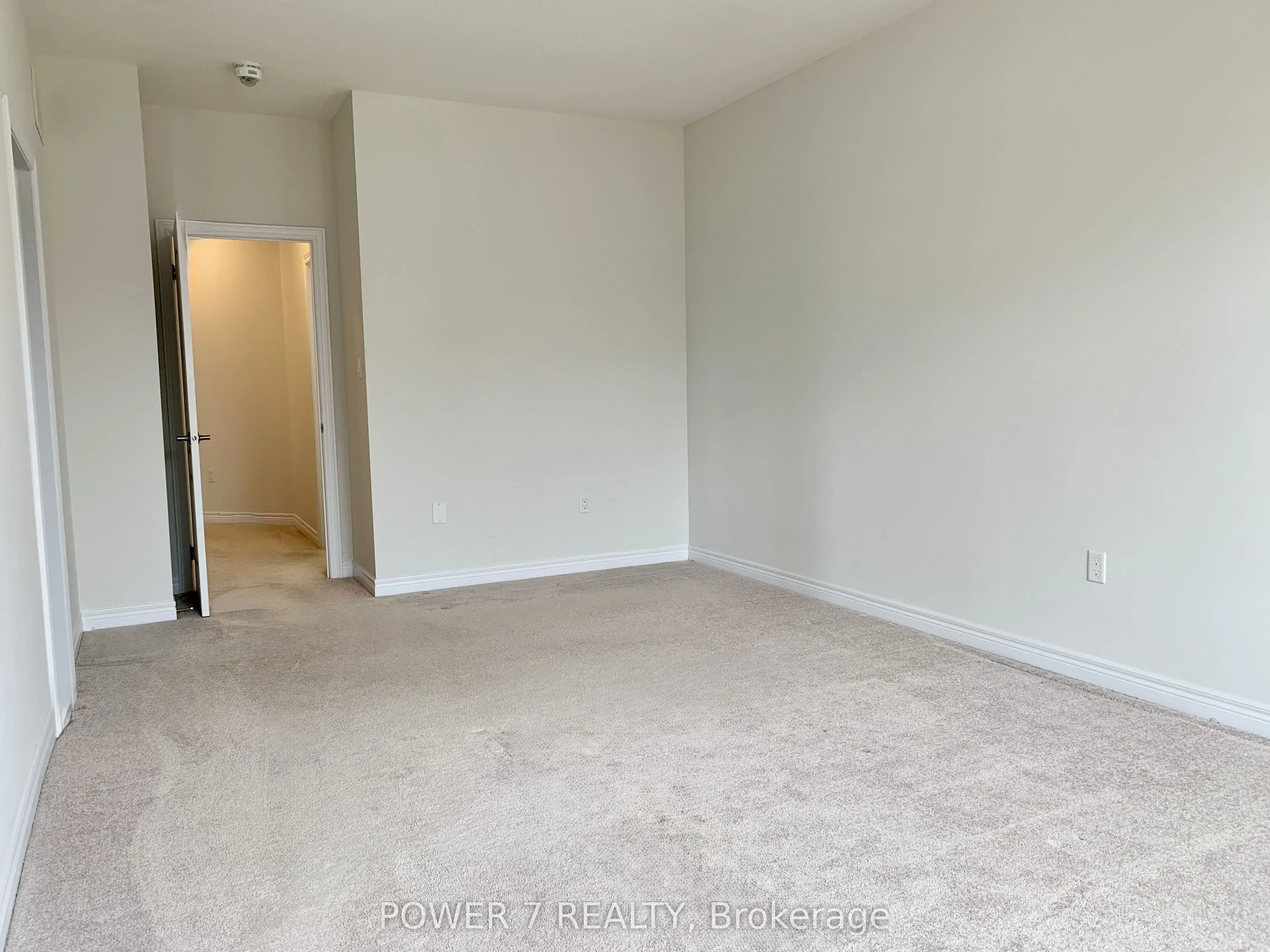 3 Falconridge Terrace