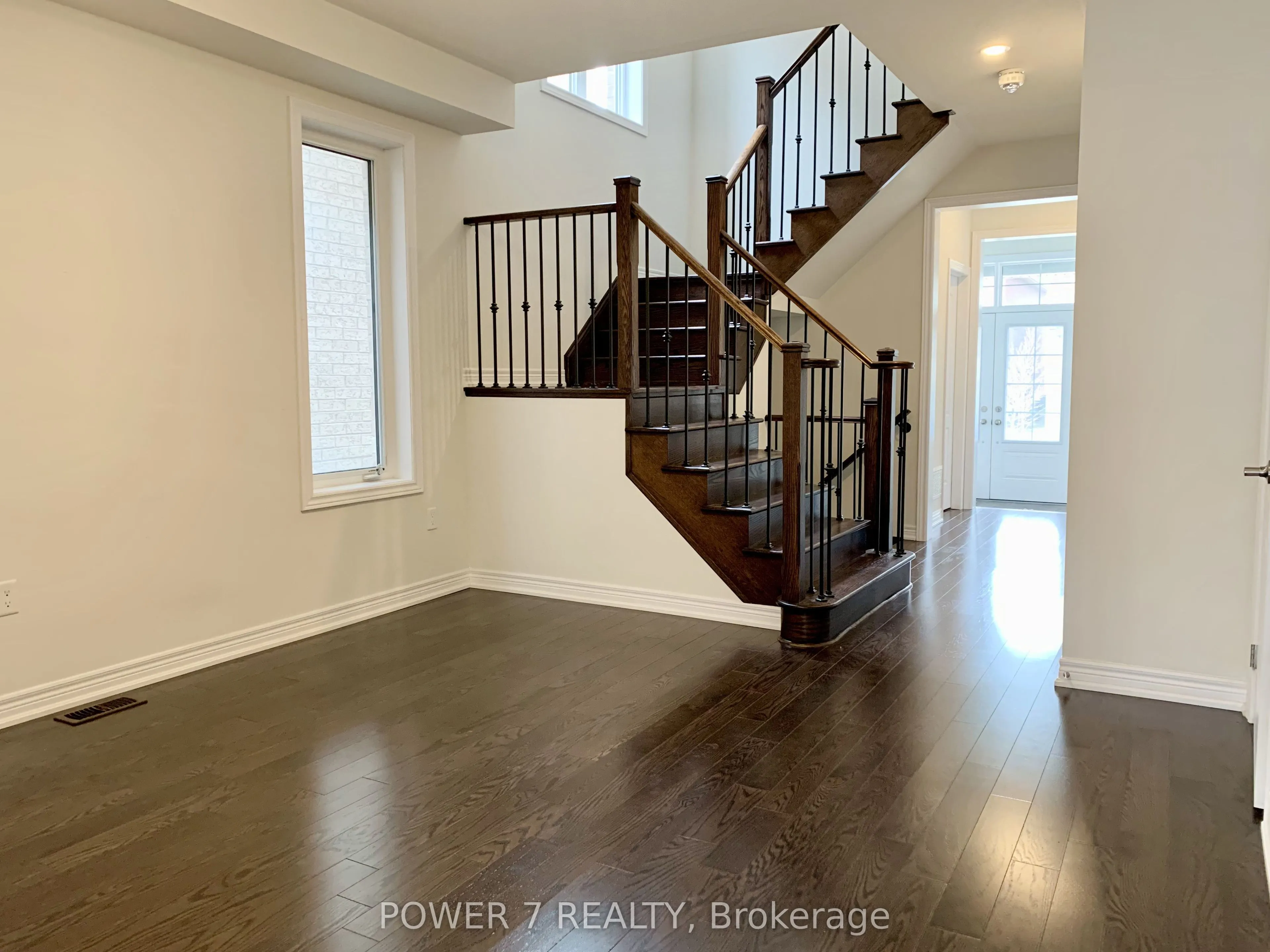 3 Falconridge Terrace
