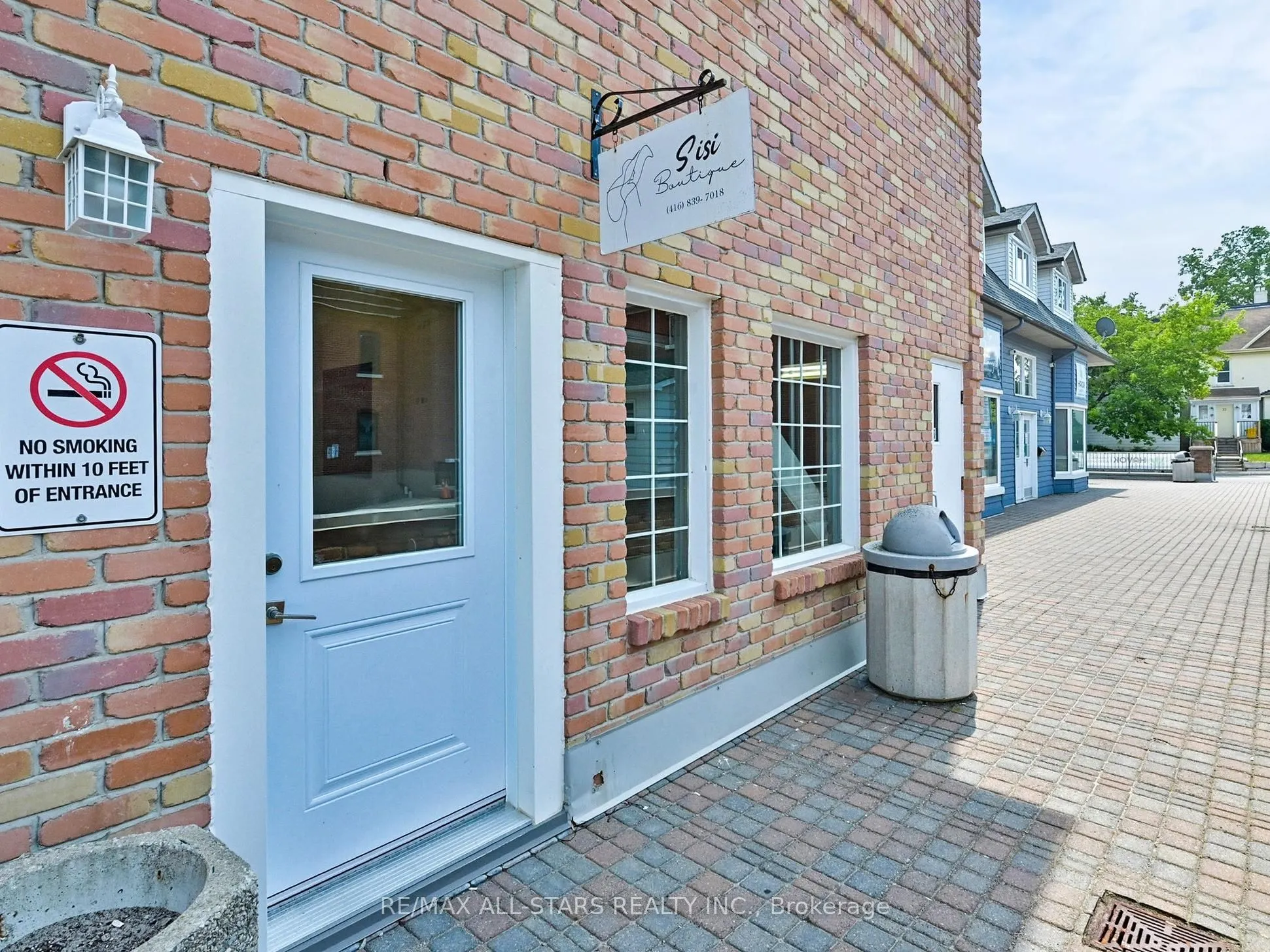 38 Wellington Street E #7C